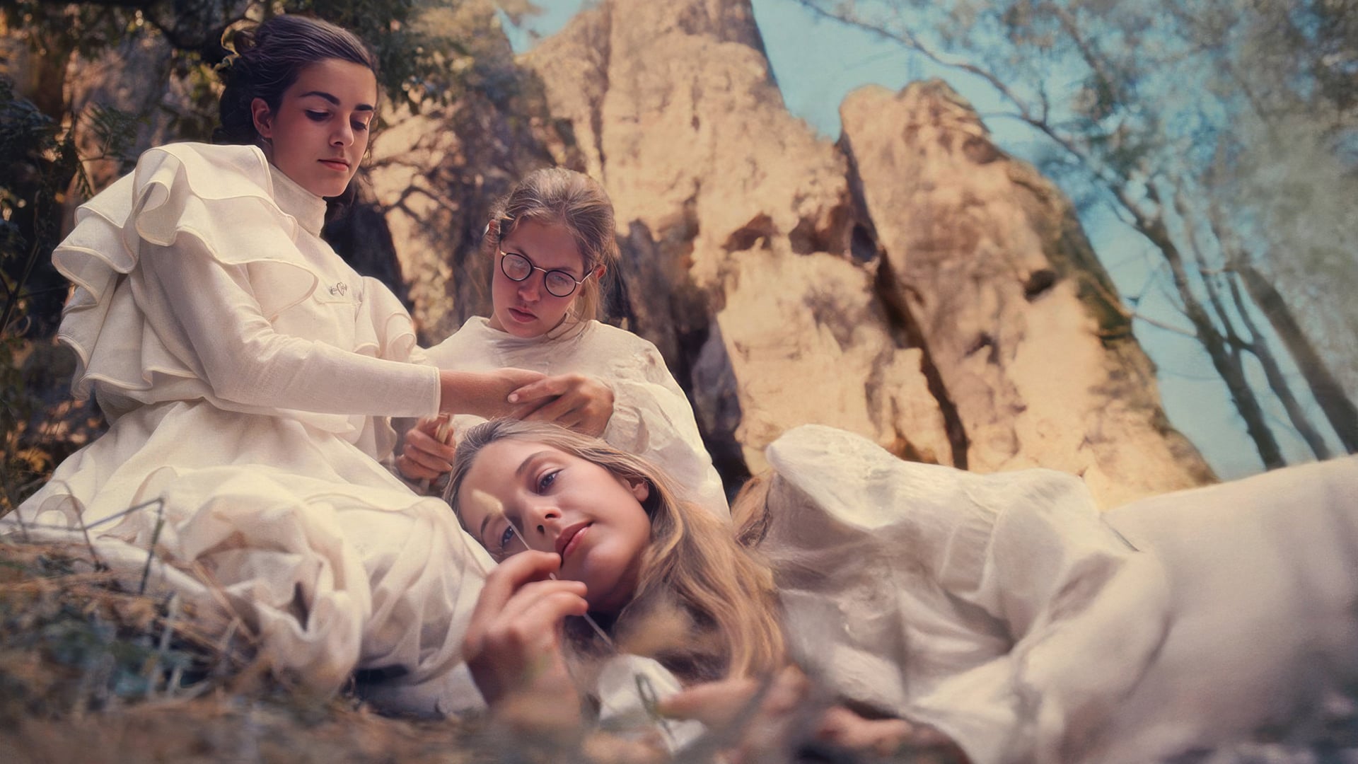 Foto do filme Picnic na Montanha Misteriosa