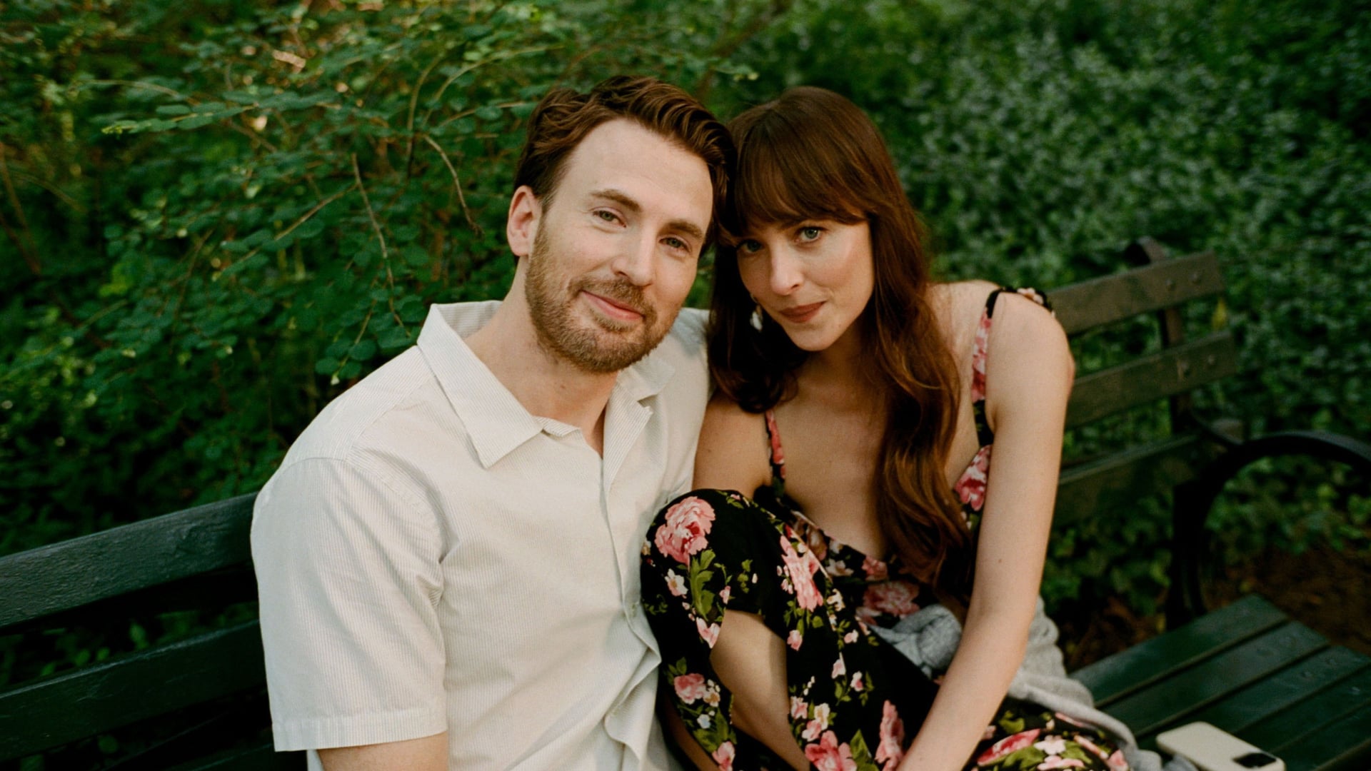 Foto do filme Amores Materialistas