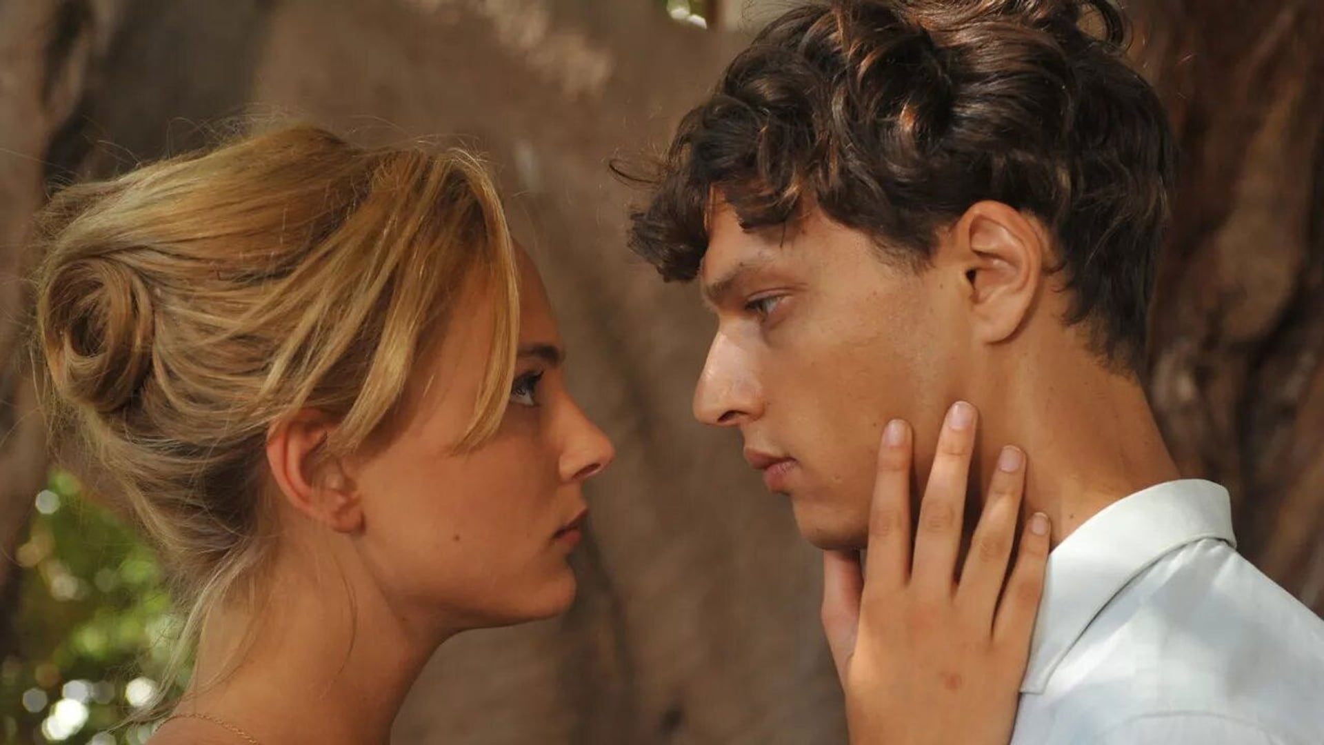 Foto do filme What the Day Owes the Night