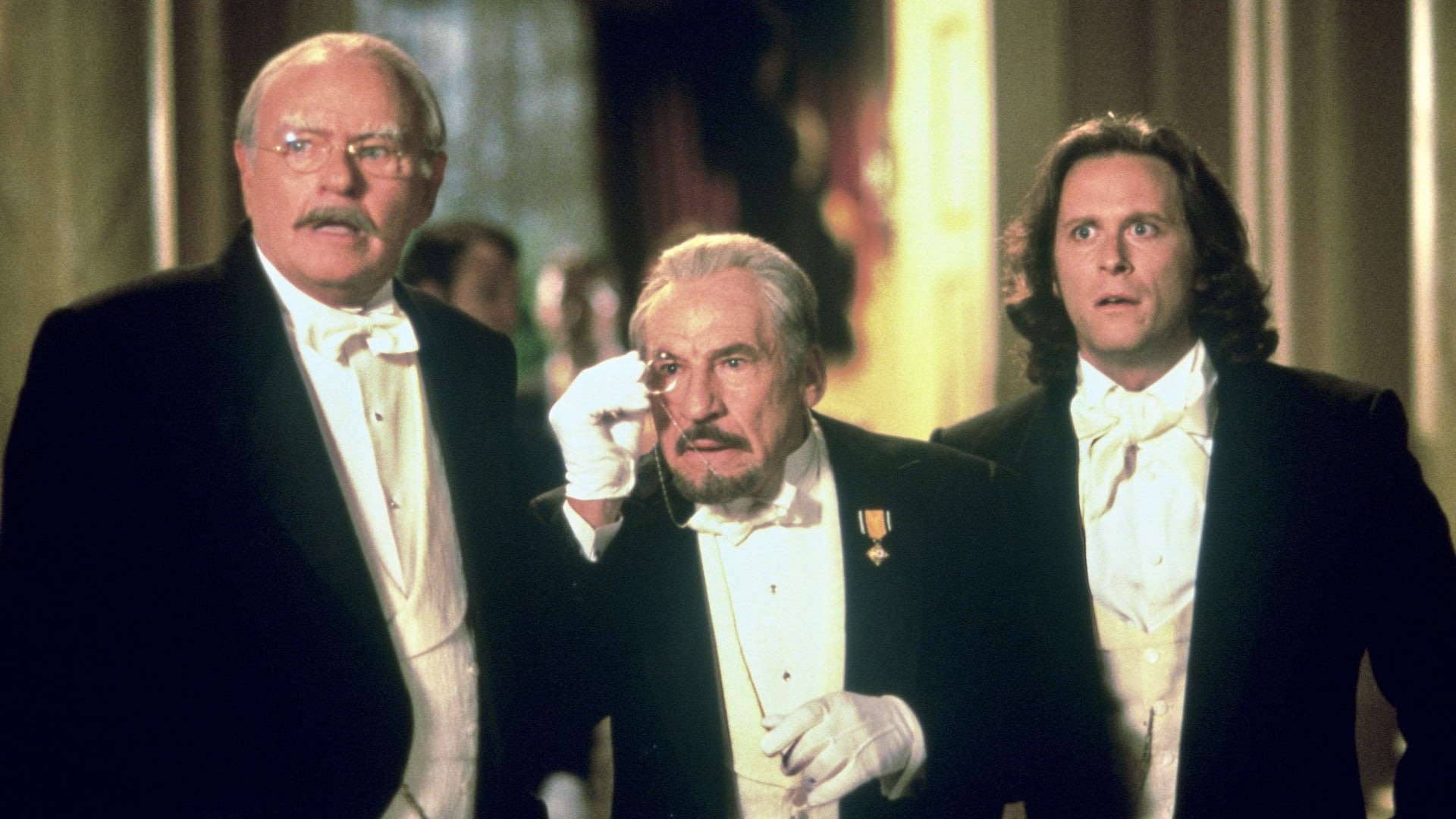 Foto do filme Drácula: Morto, mas Feliz