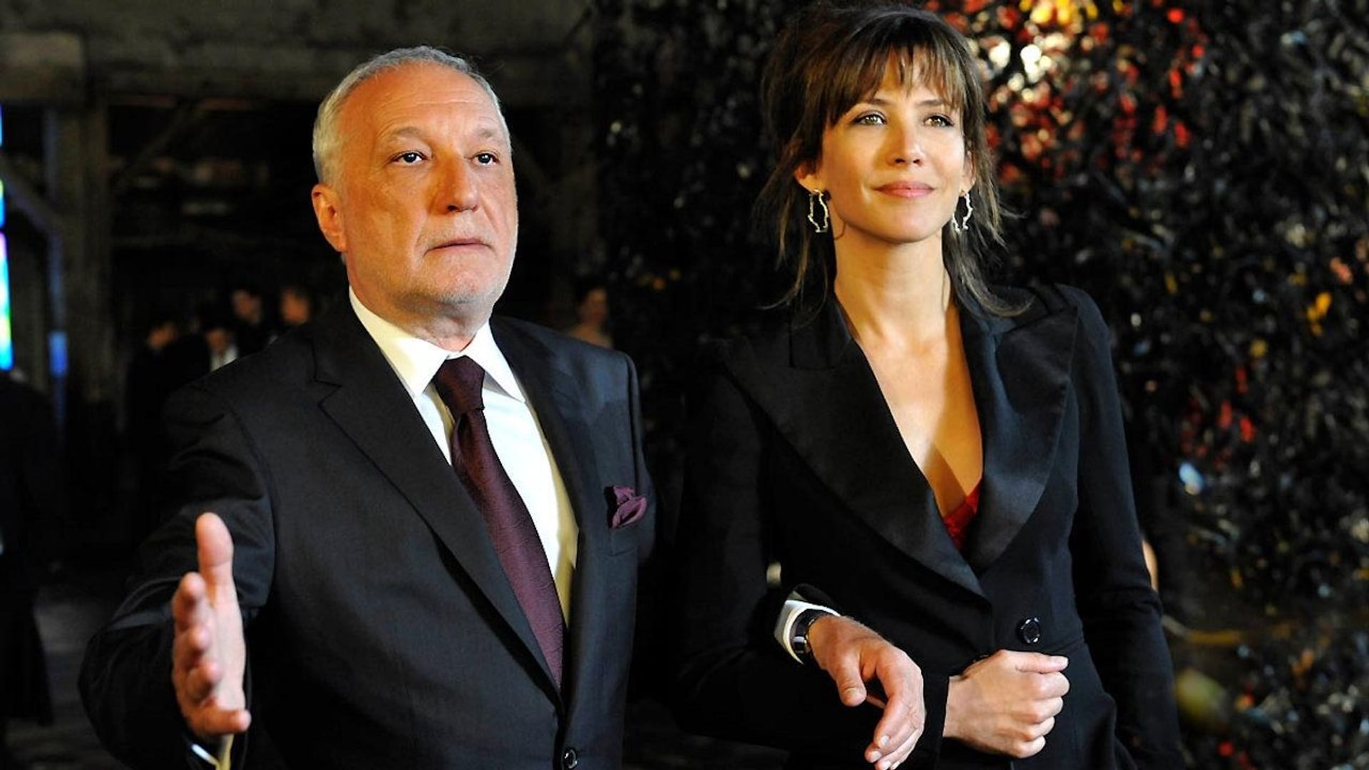 Foto do filme A Felicidade Nunca Vem Só