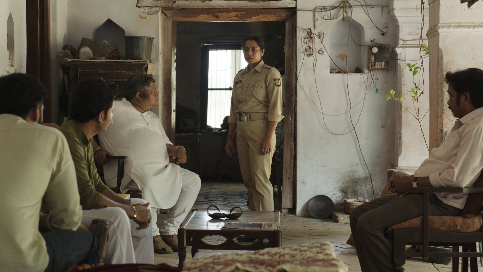 Foto do filme Santosh: Vozes da Hierarquia