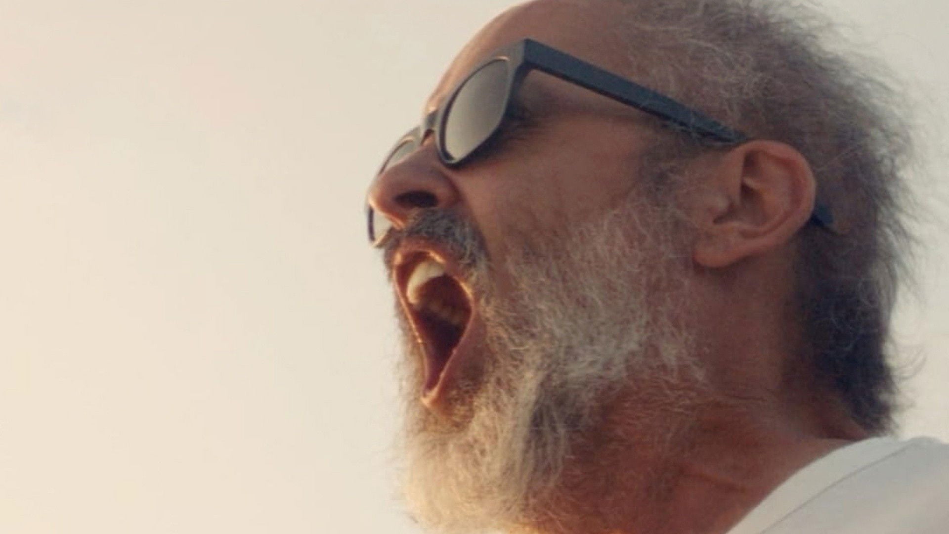 Foto do filme André Is an Idiot