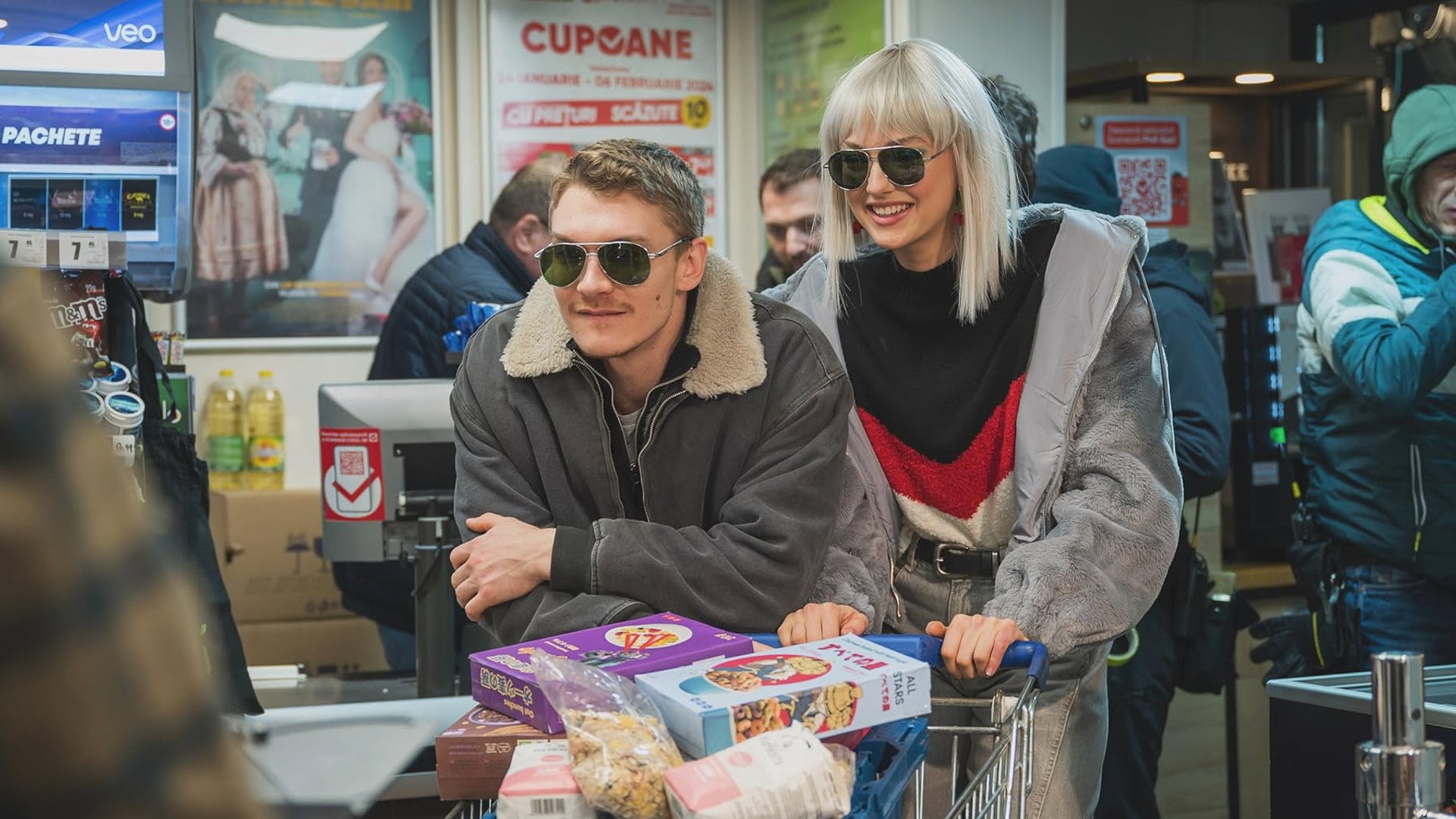 Foto do filme April X