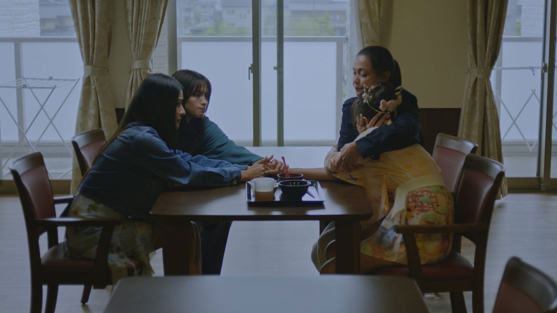 Foto do filme Midnight Girls