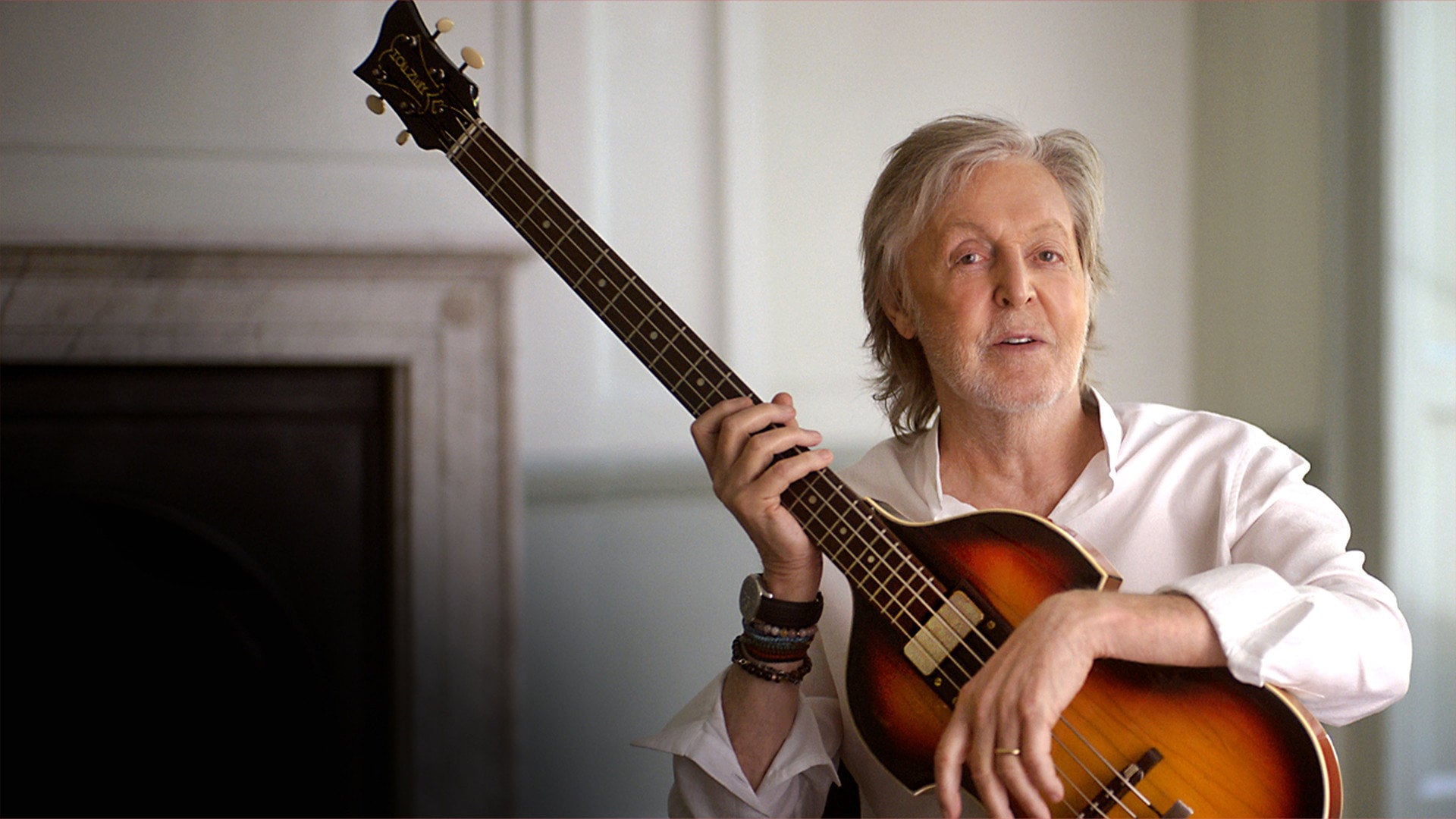 Foto do filme McCartney: The Hunt for the Lost Bass