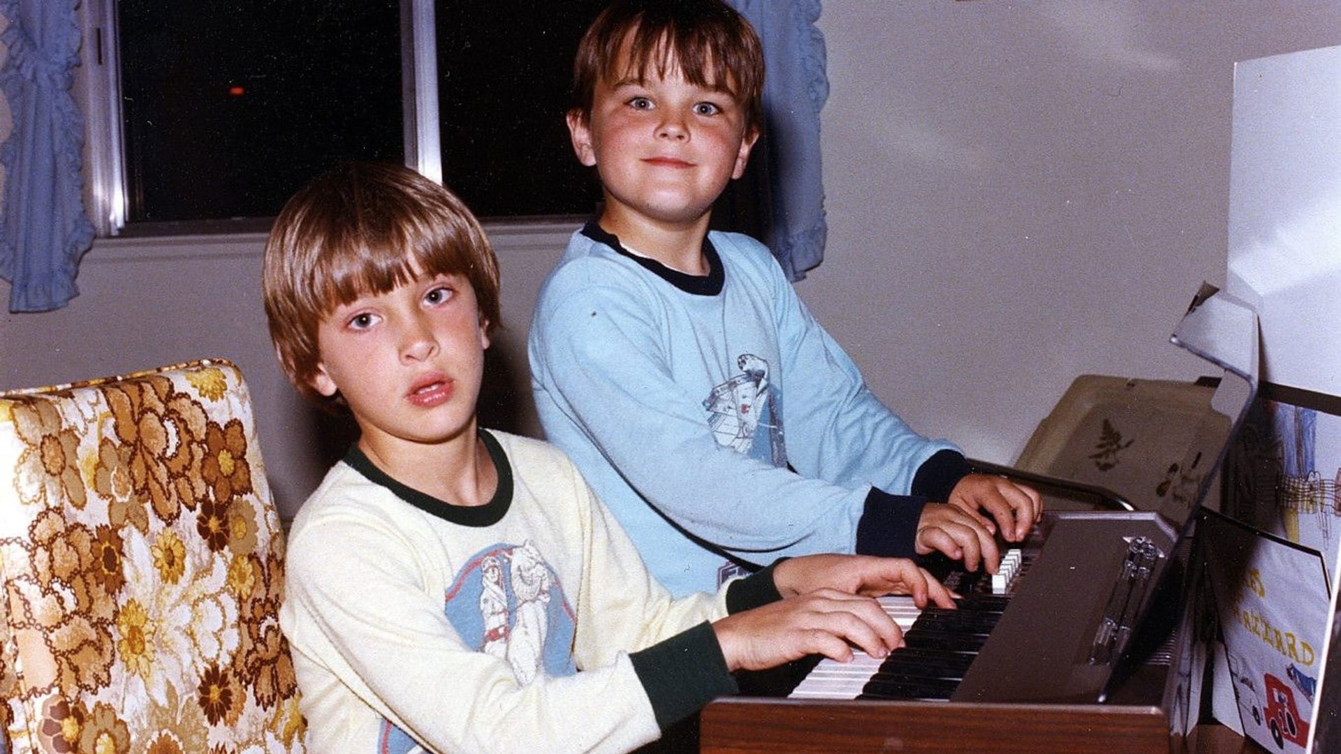 Foto do filme Dear Zachary: Um Caso Chocante