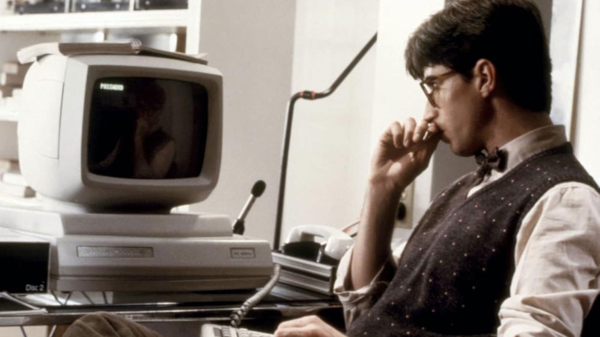 Foto do filme Amores Eletrônicos