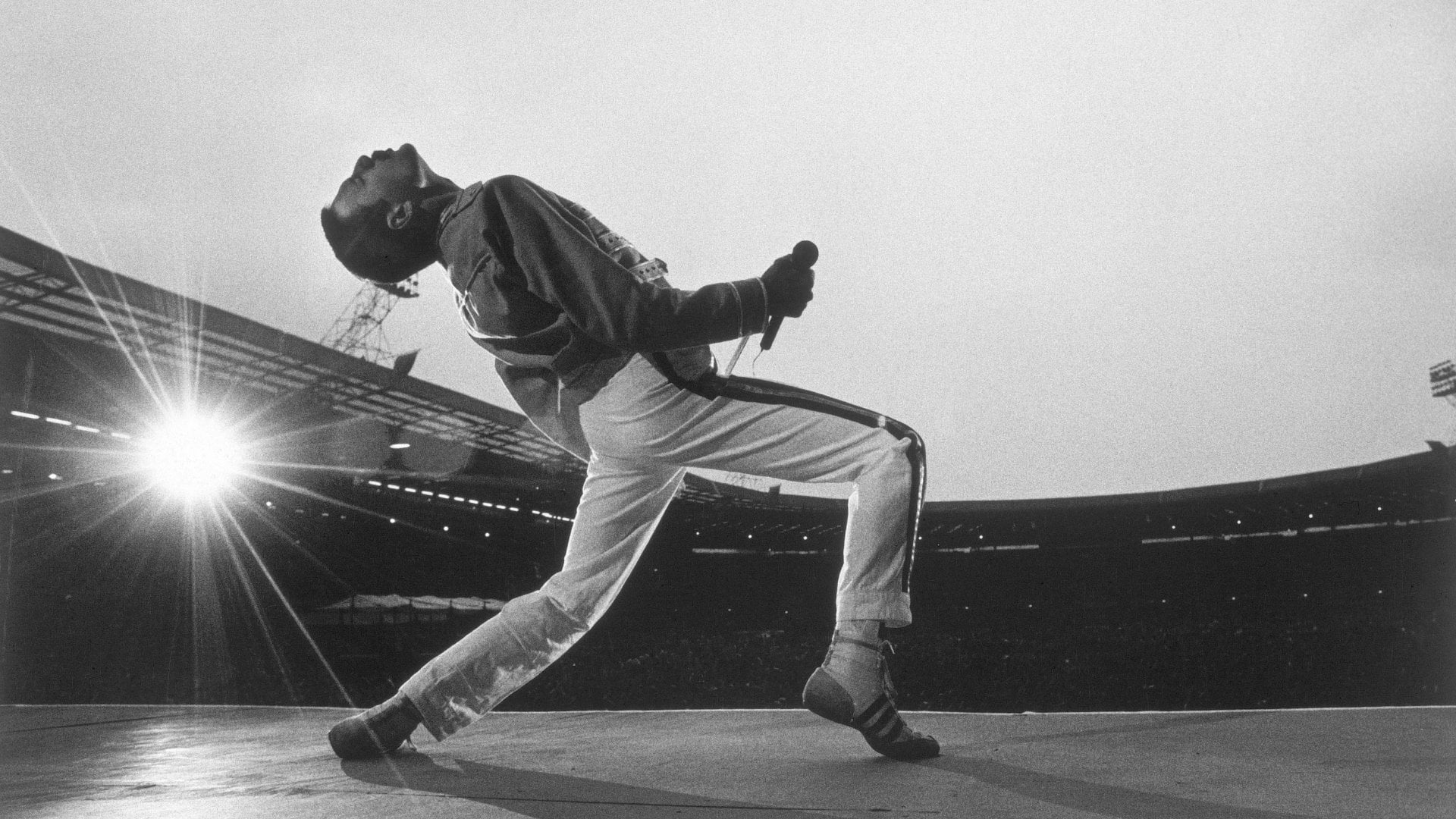 Foto do filme Queen: Live at Wembley Stadium