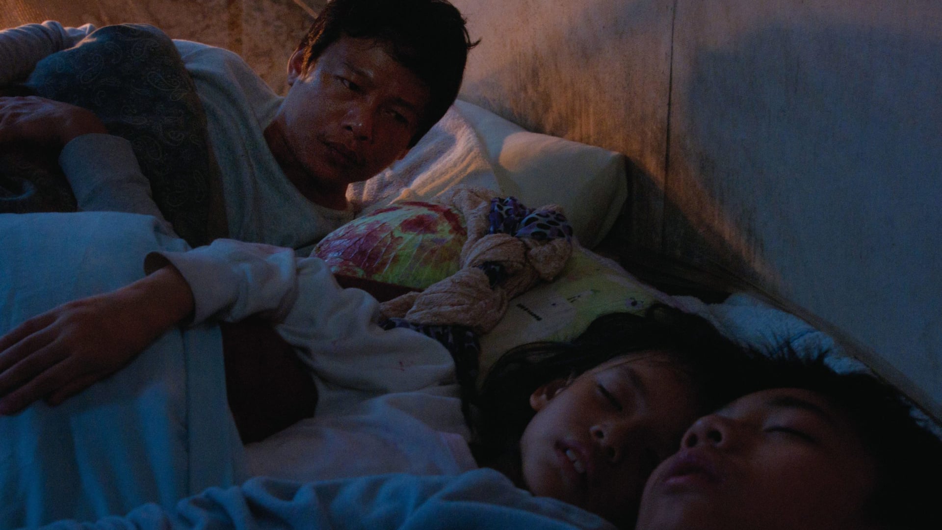 Foto do filme Cães Errantes