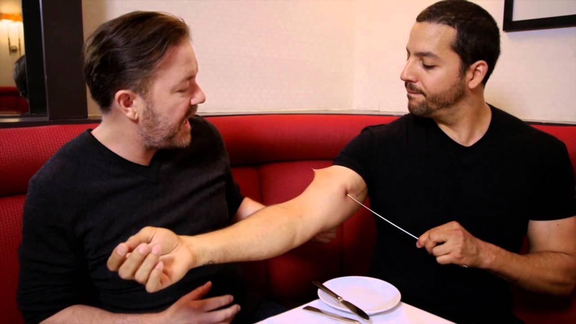 Foto do filme David Blaine: Real or Magic