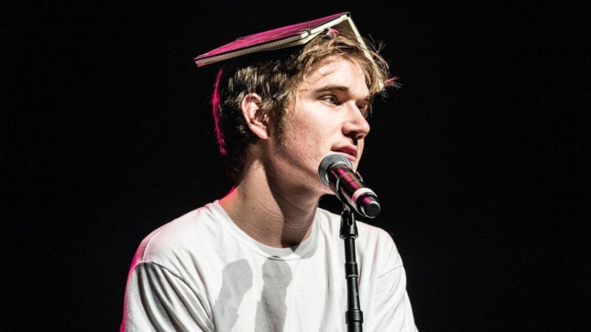 Foto do filme Bo Burnham: What.