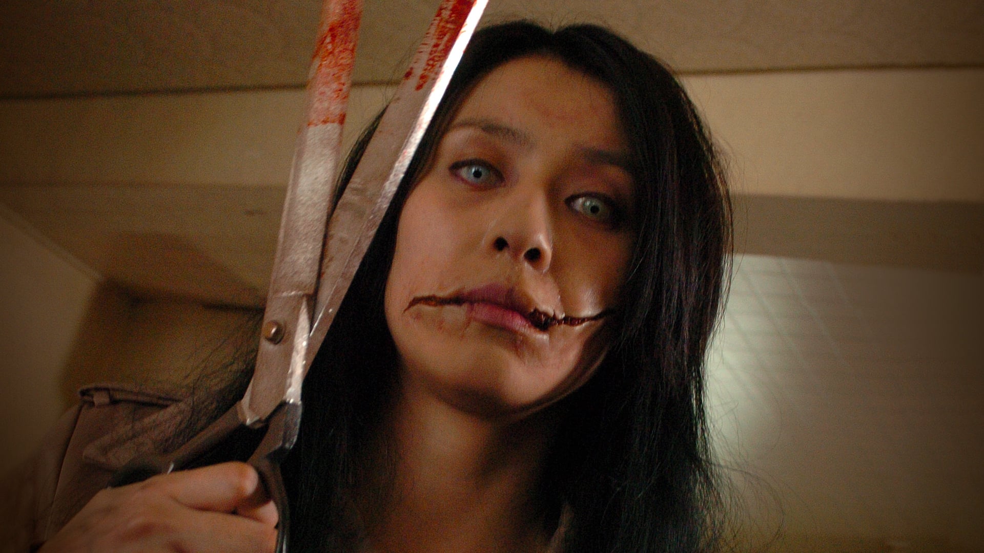 Foto do filme Carved: The Slit-Mouthed Woman