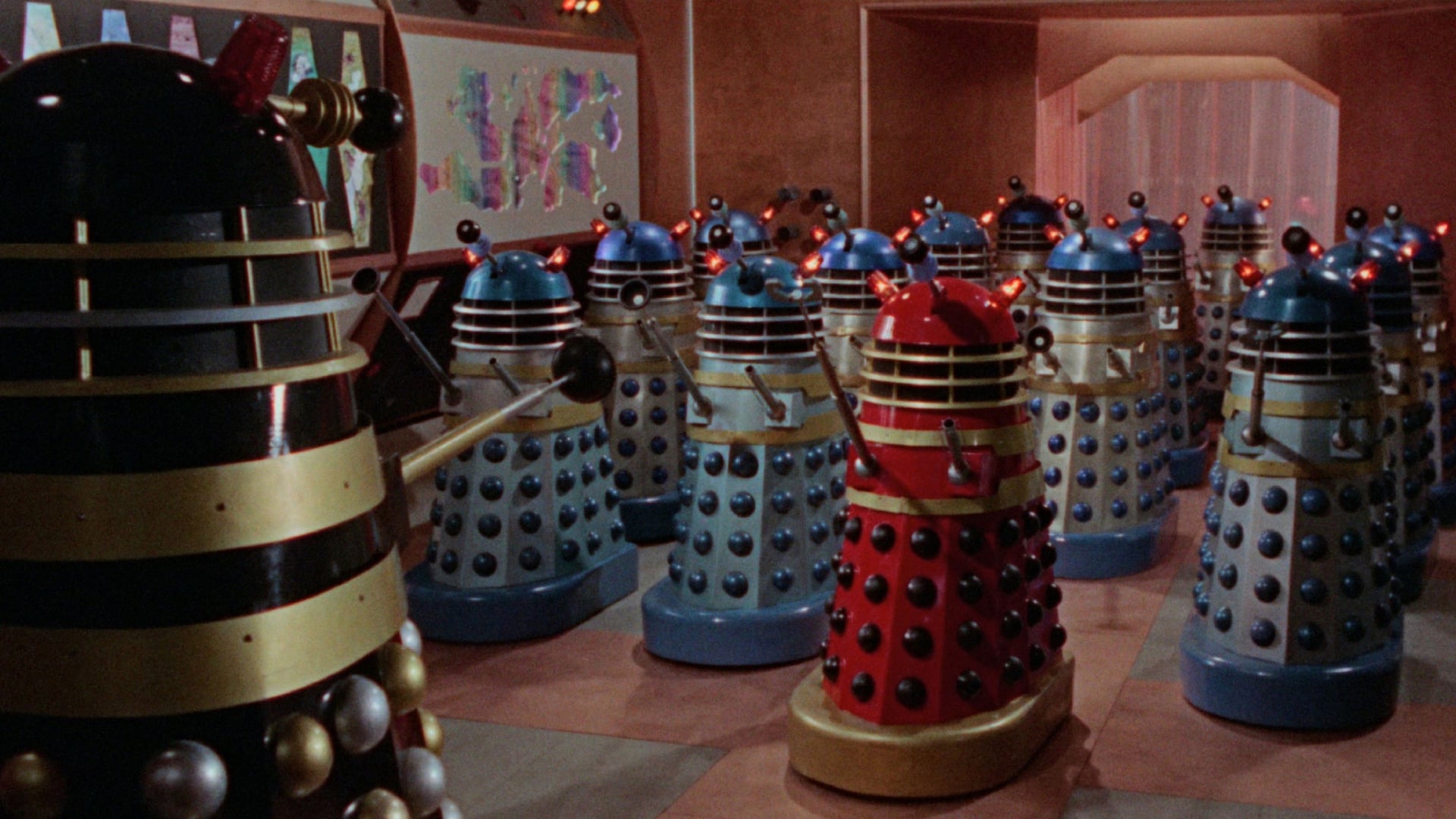 Foto do filme Dr. Who e a Guerra dos Daleks