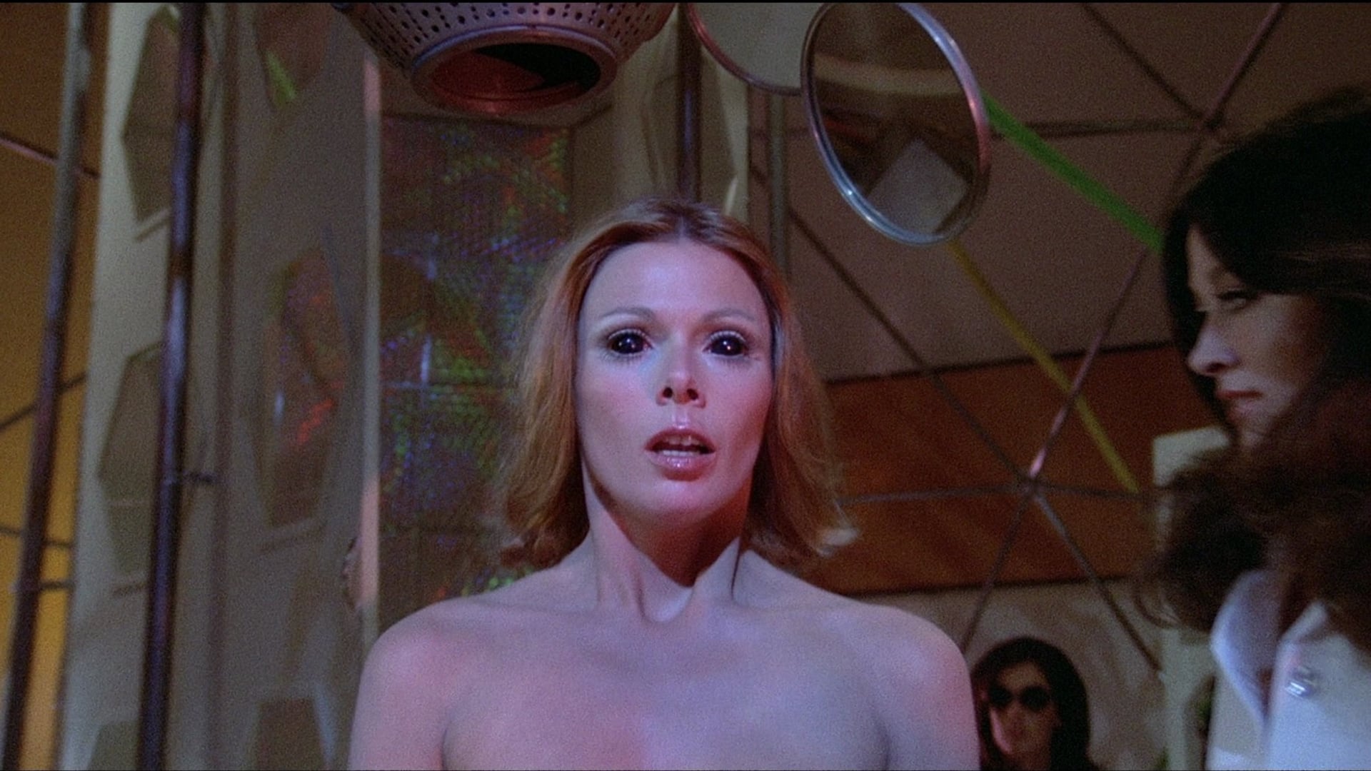 Foto do filme Invasão das Mulheres Abelhas