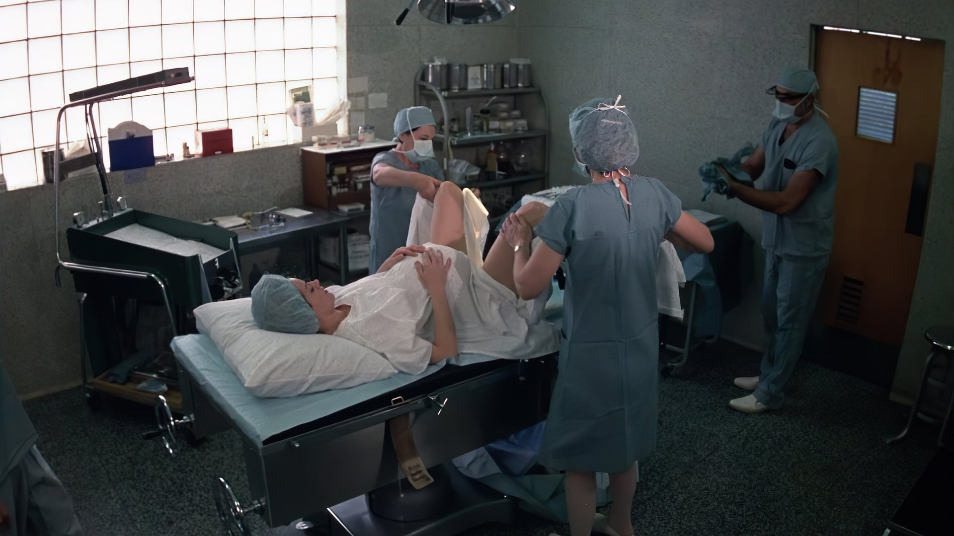 Foto do filme Nasce um Monstro