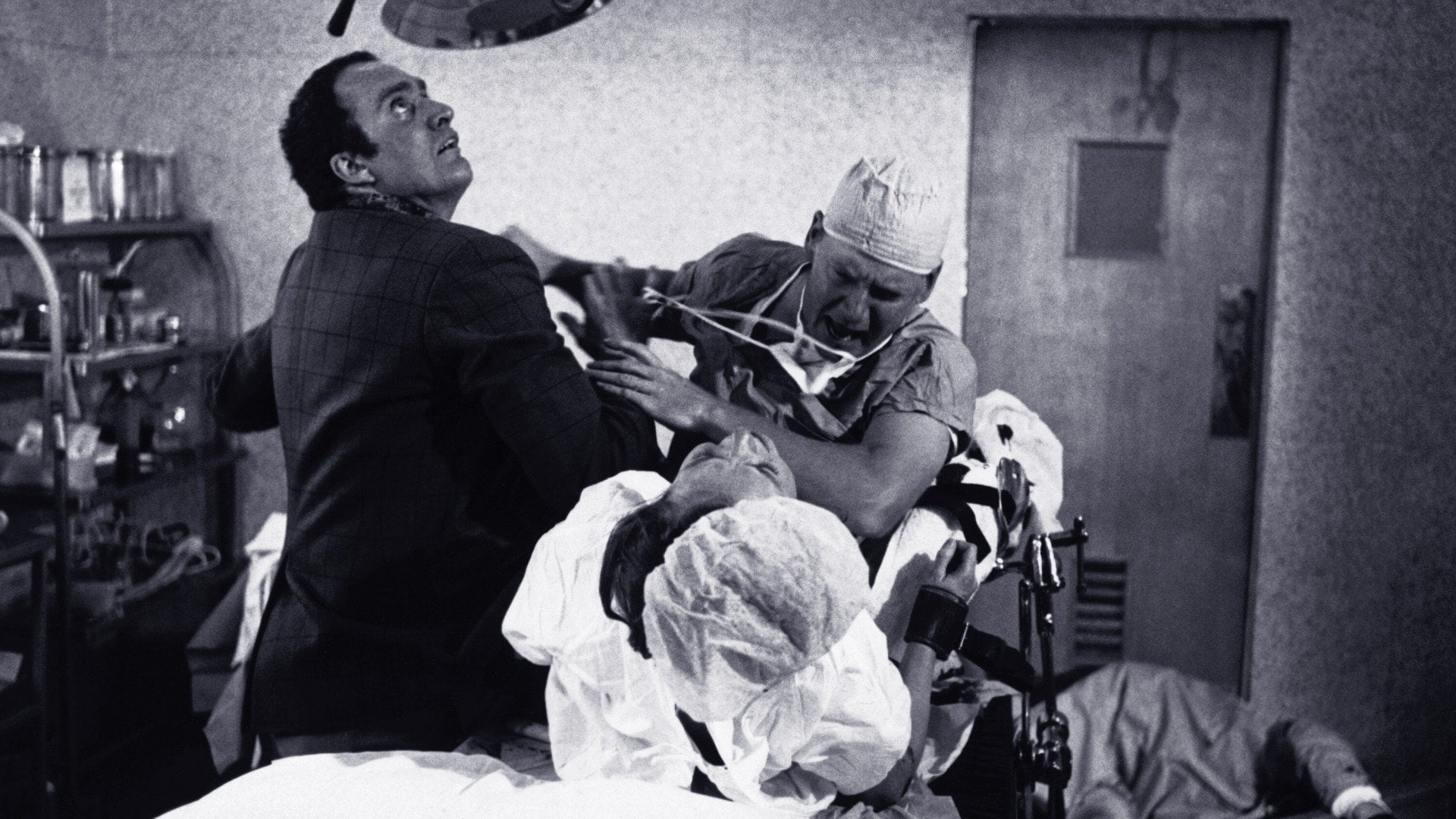 Foto do filme Nasce um Monstro