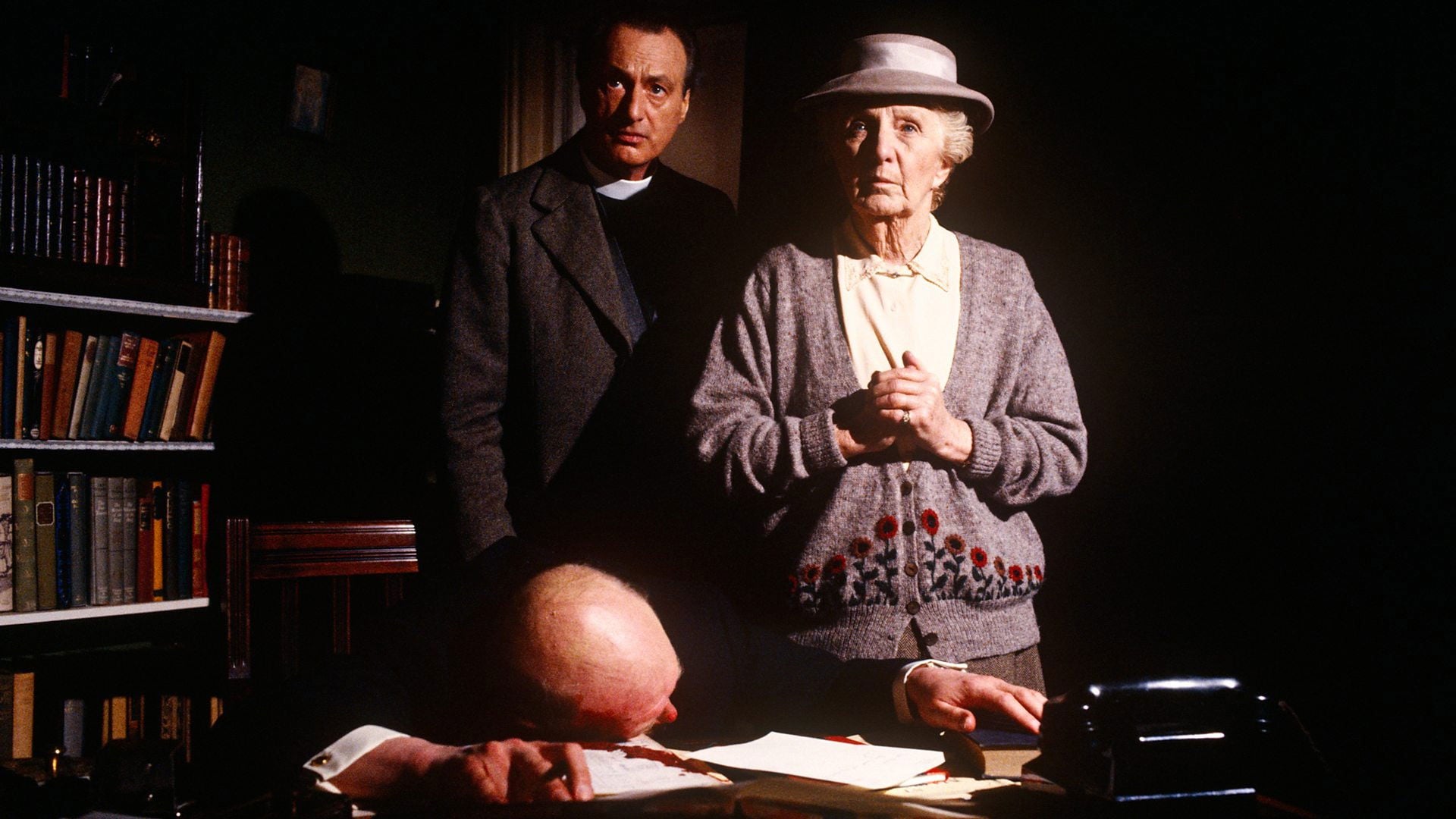 Foto do filme Miss Marple: The Murder at the Vicarage