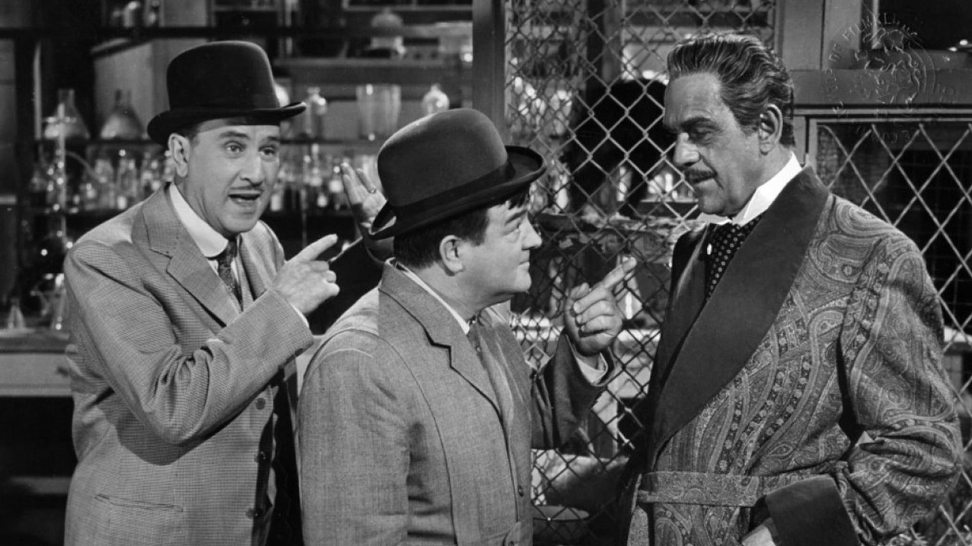 Foto do filme Abbott e Costello Enfrentando o Médico e o Monstro