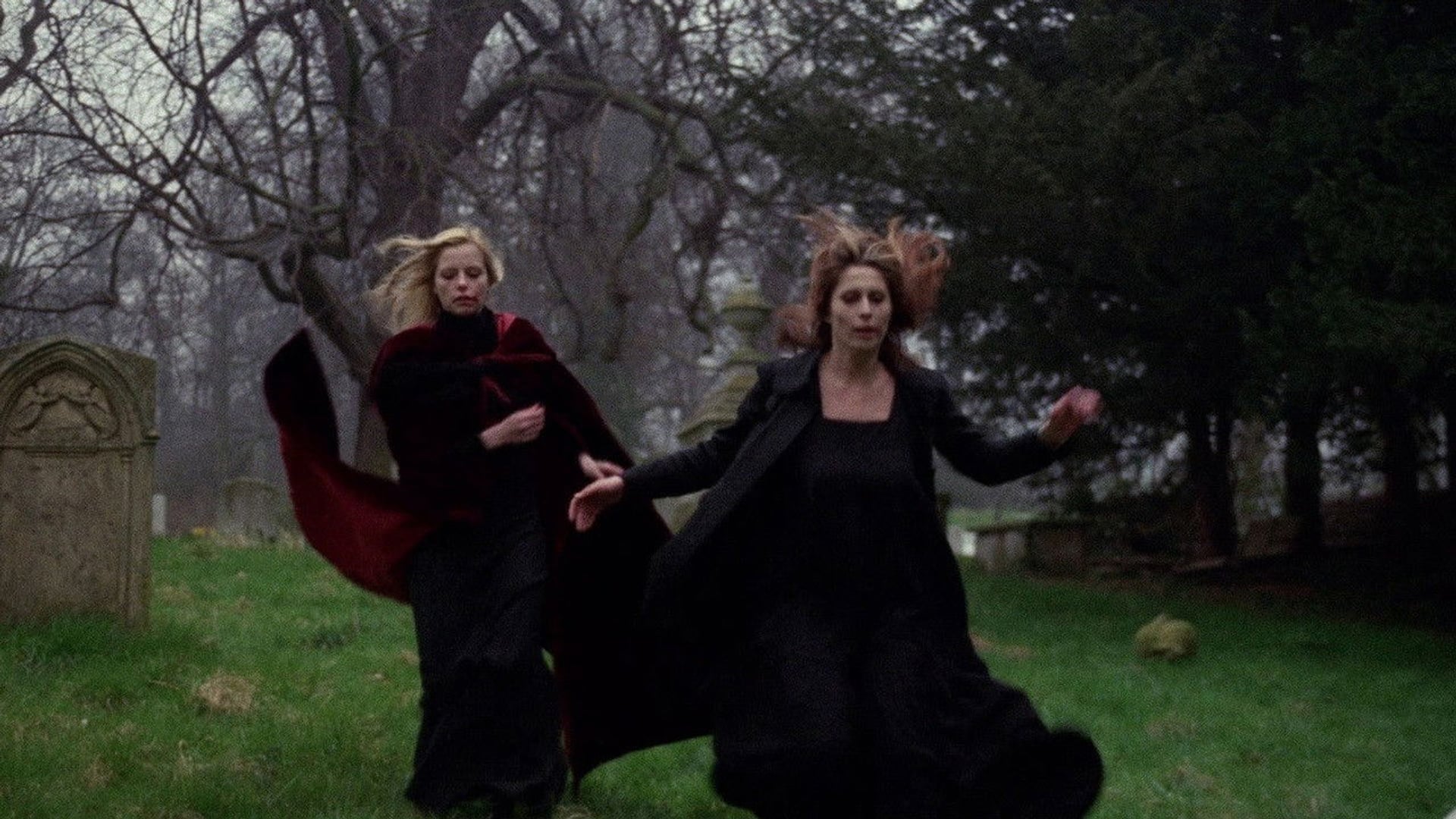 Foto do filme As Filhas de Drácula