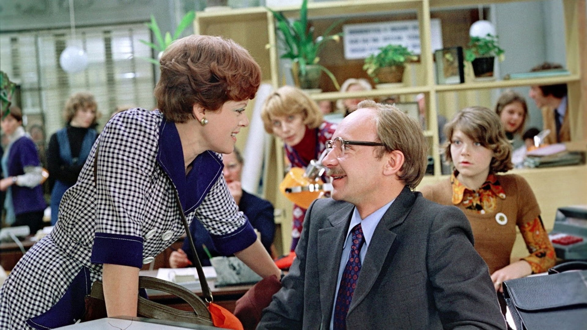 Foto do filme Office Romance