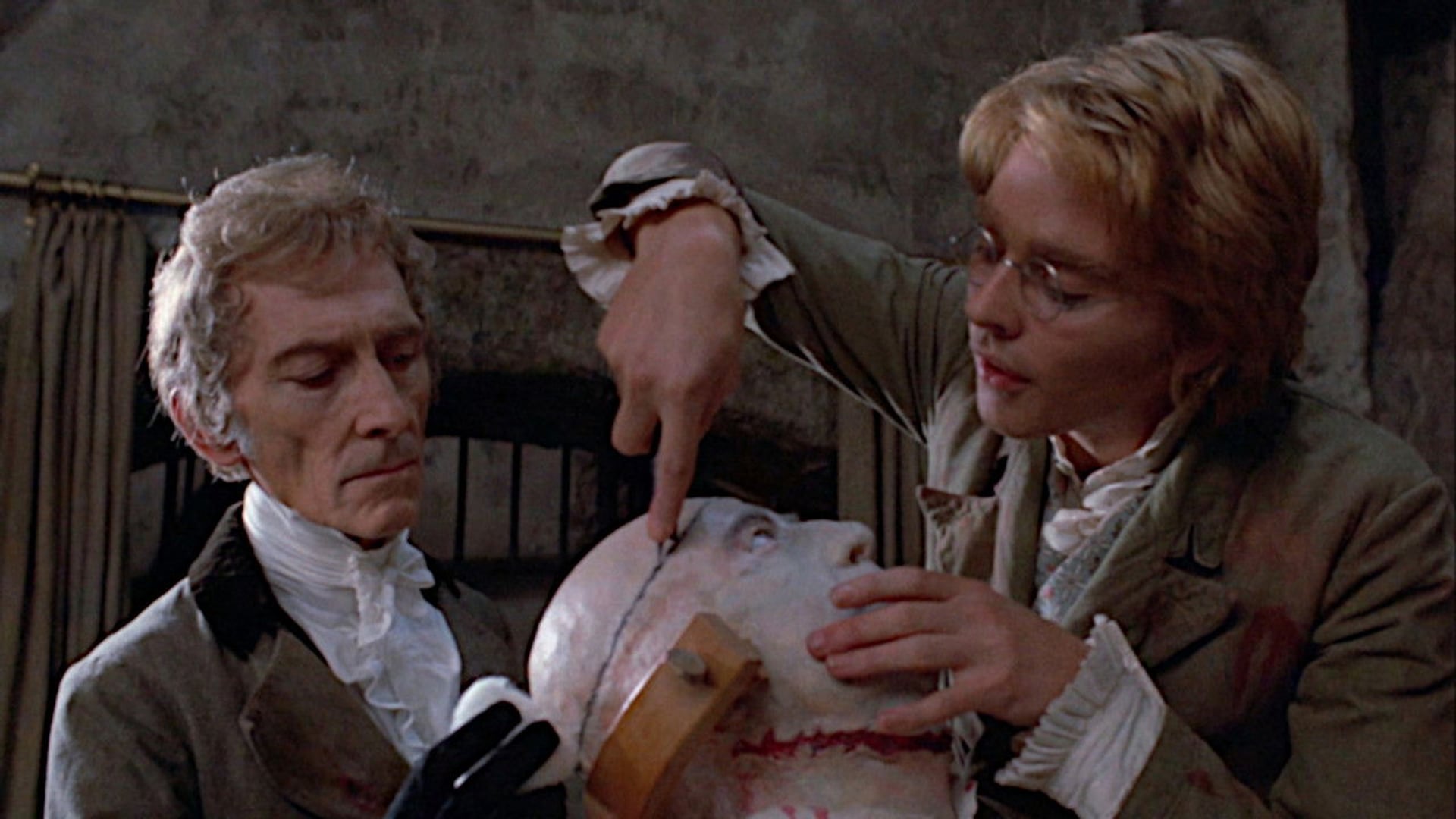 Foto do filme Frankenstein e o Monstro do Inferno