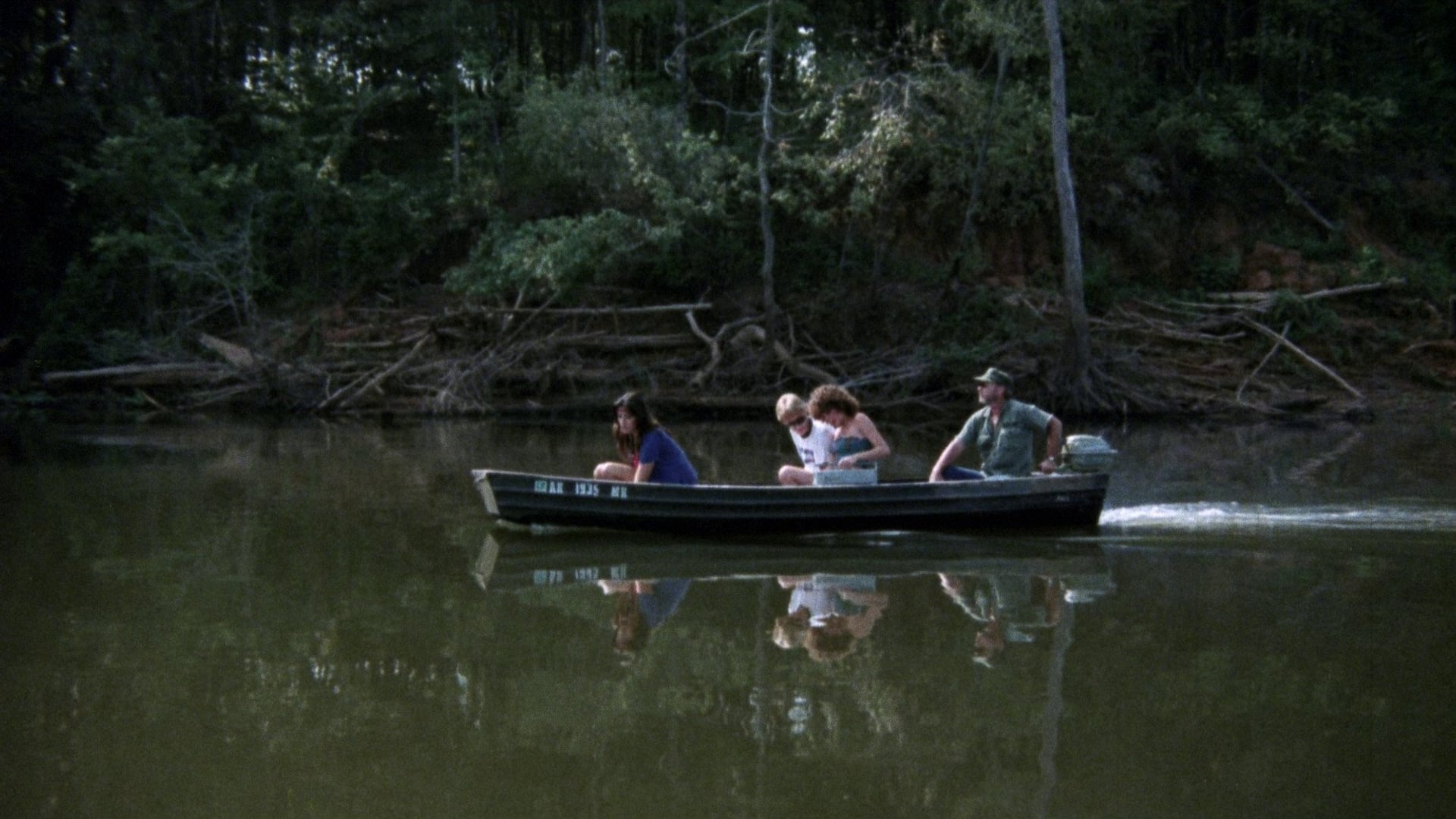Foto do filme Boggy Creek II: And the Legend Continues