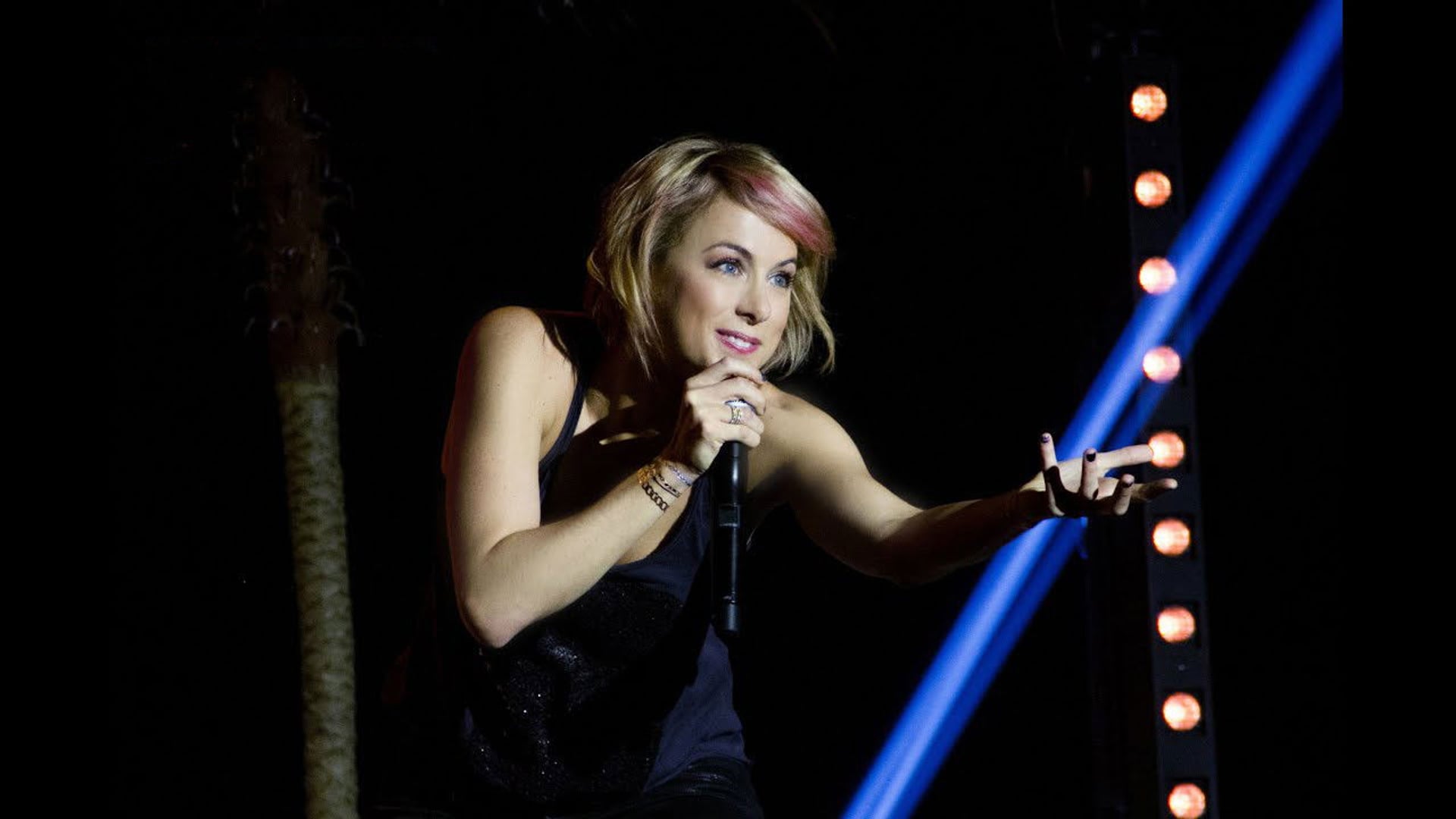 Foto do filme Iliza Shlesinger: Freezing Hot