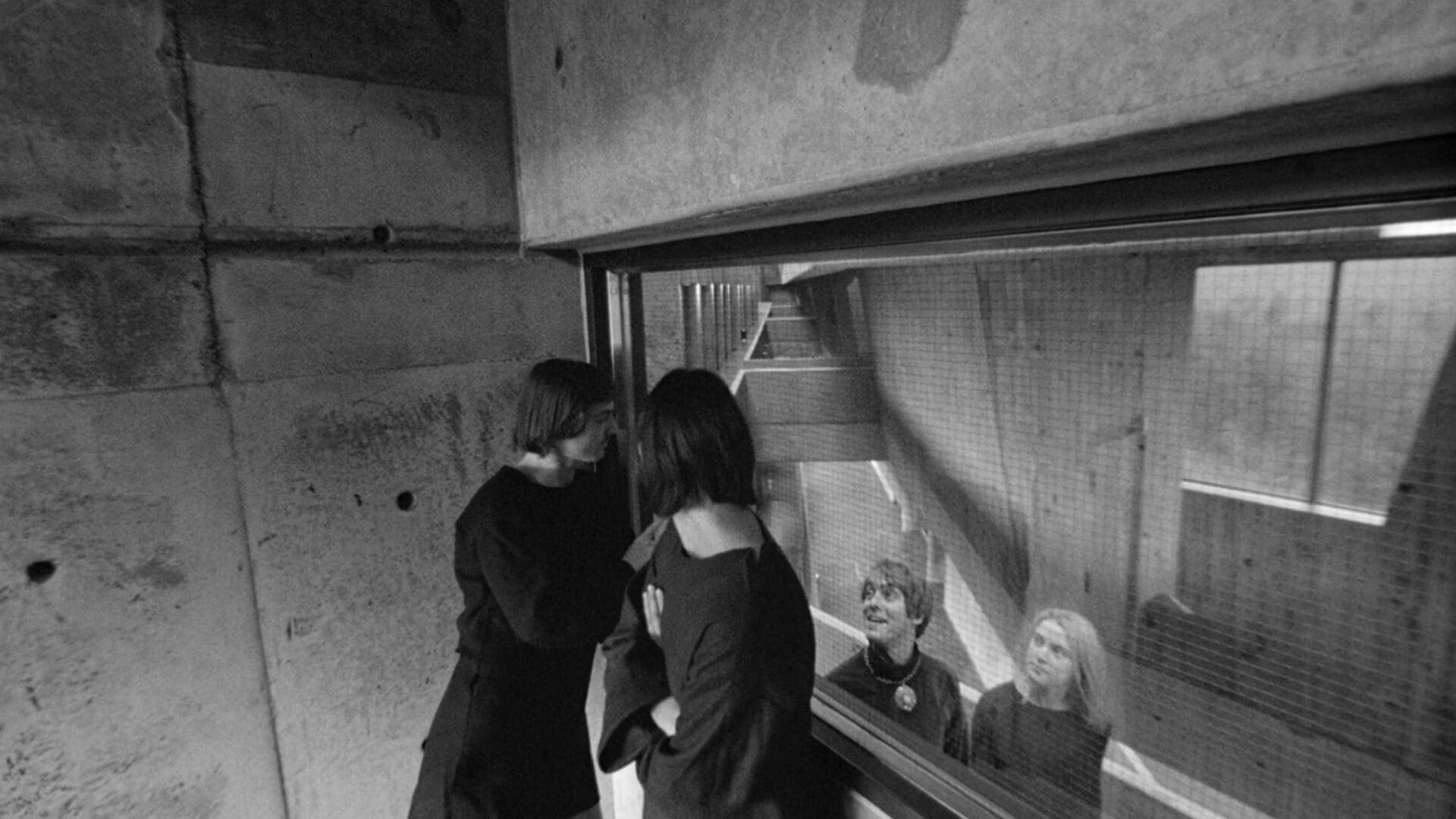 Foto do filme Stereo (Tile 3B of a CAEE Educational Mosaic)