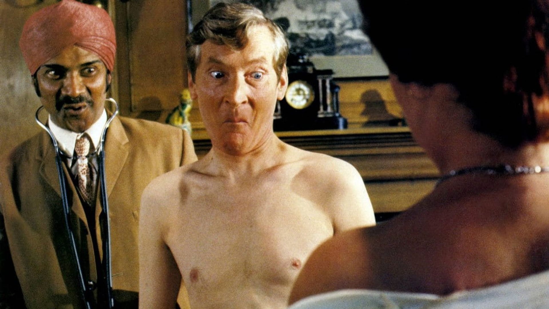 Foto do filme Carry On Emmannuelle