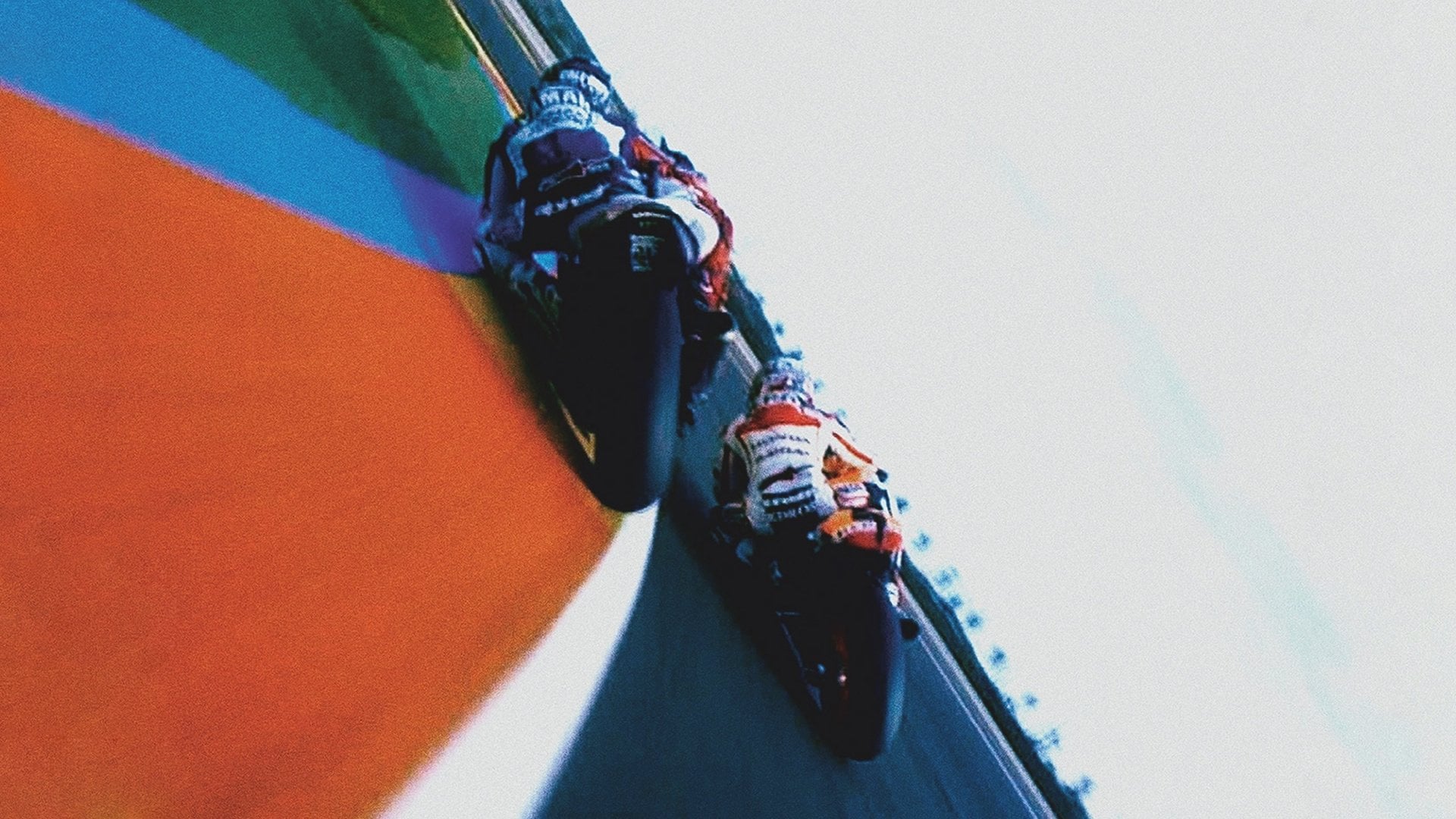 Foto do filme Hitting the Apex: A Curva Perfeita