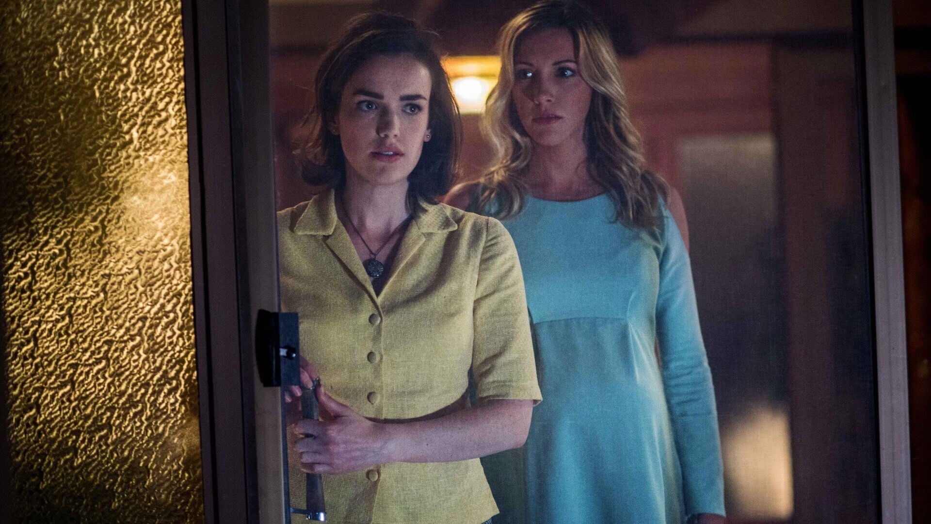 Foto do filme O Perigo Bate à Porta