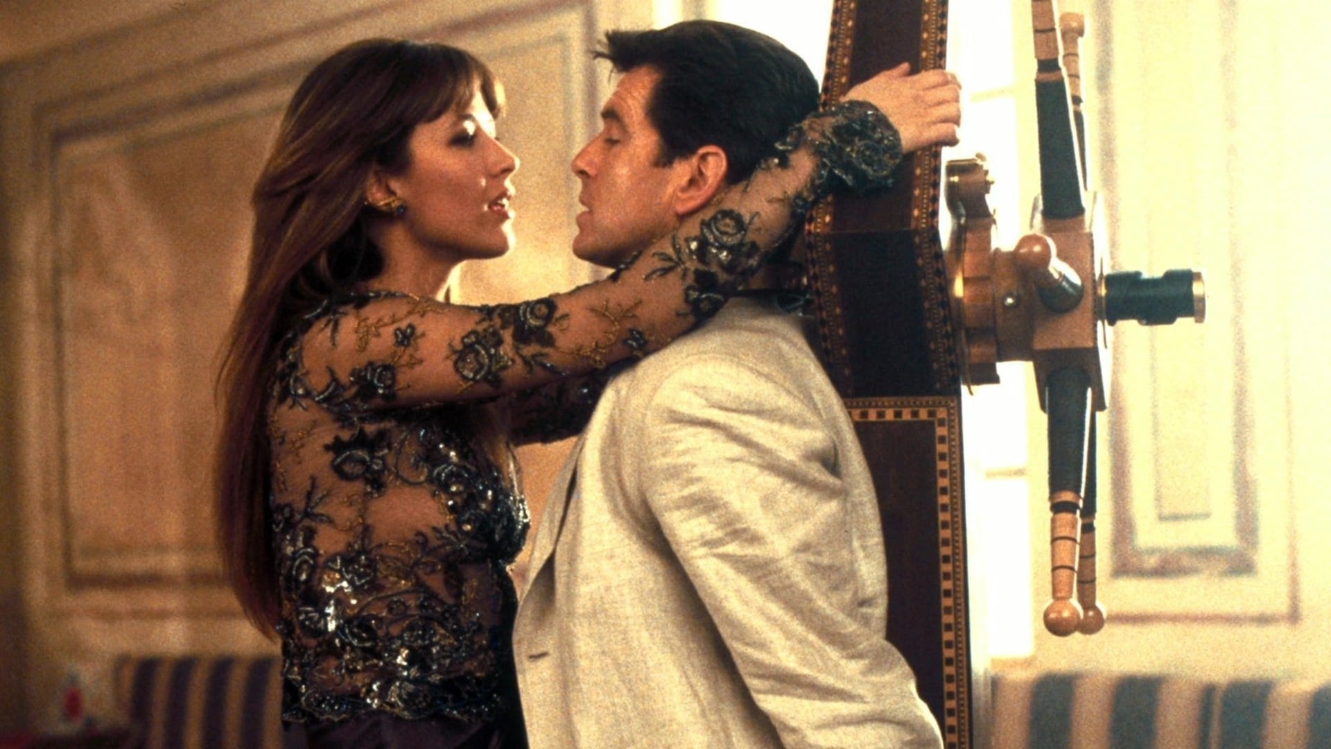 Foto do filme 007: O Mundo Não é o Bastante
