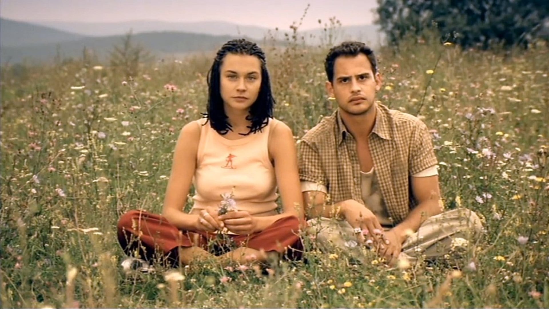 Foto do filme In July - O Outro Lado das Férias