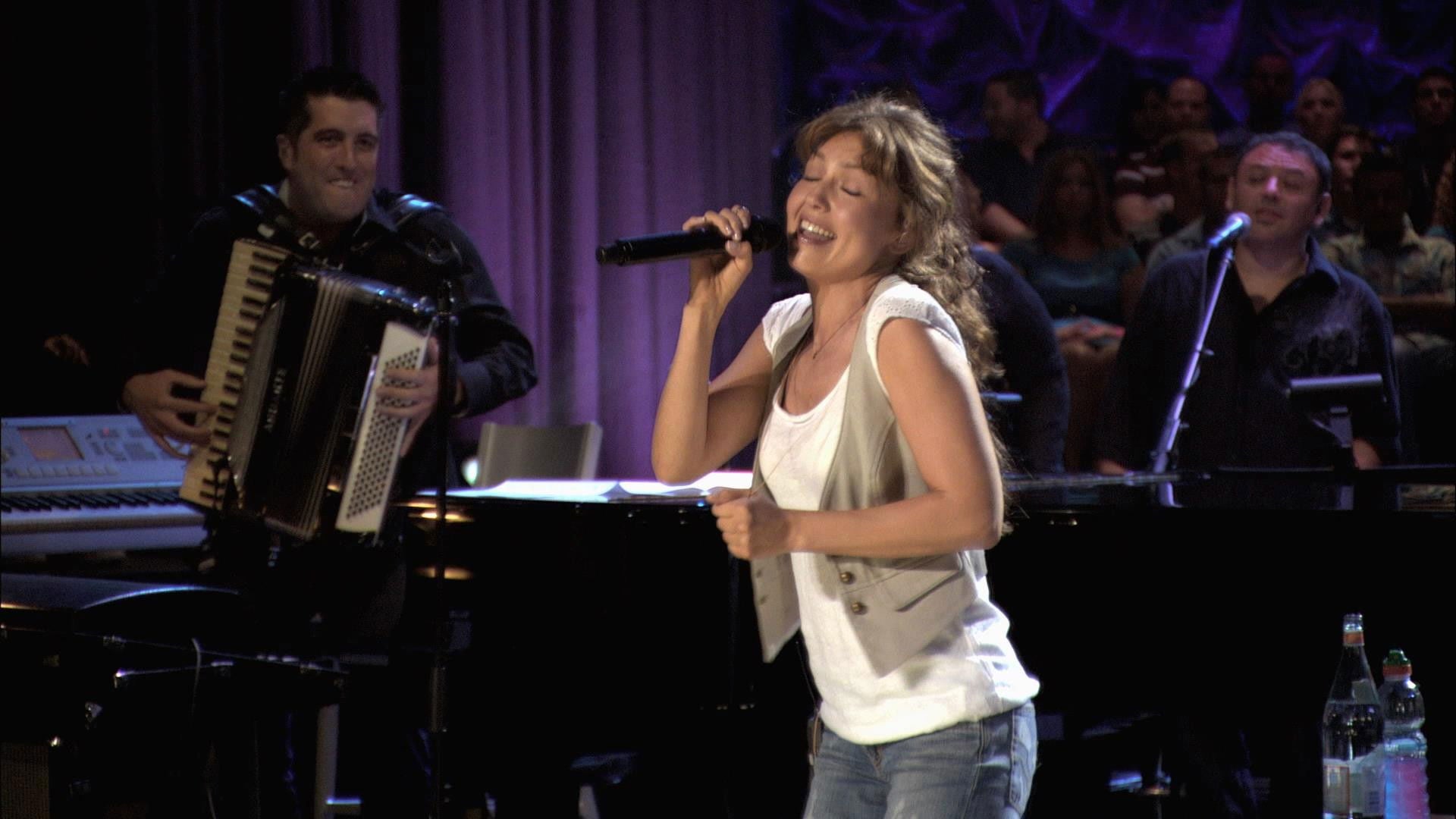 Foto do filme Thalía: En Primera Fila