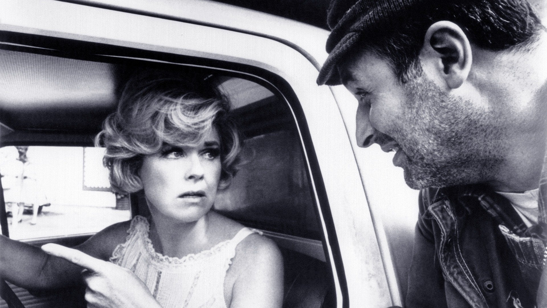 Foto do filme Tem um Homem na Cama da Mamãe