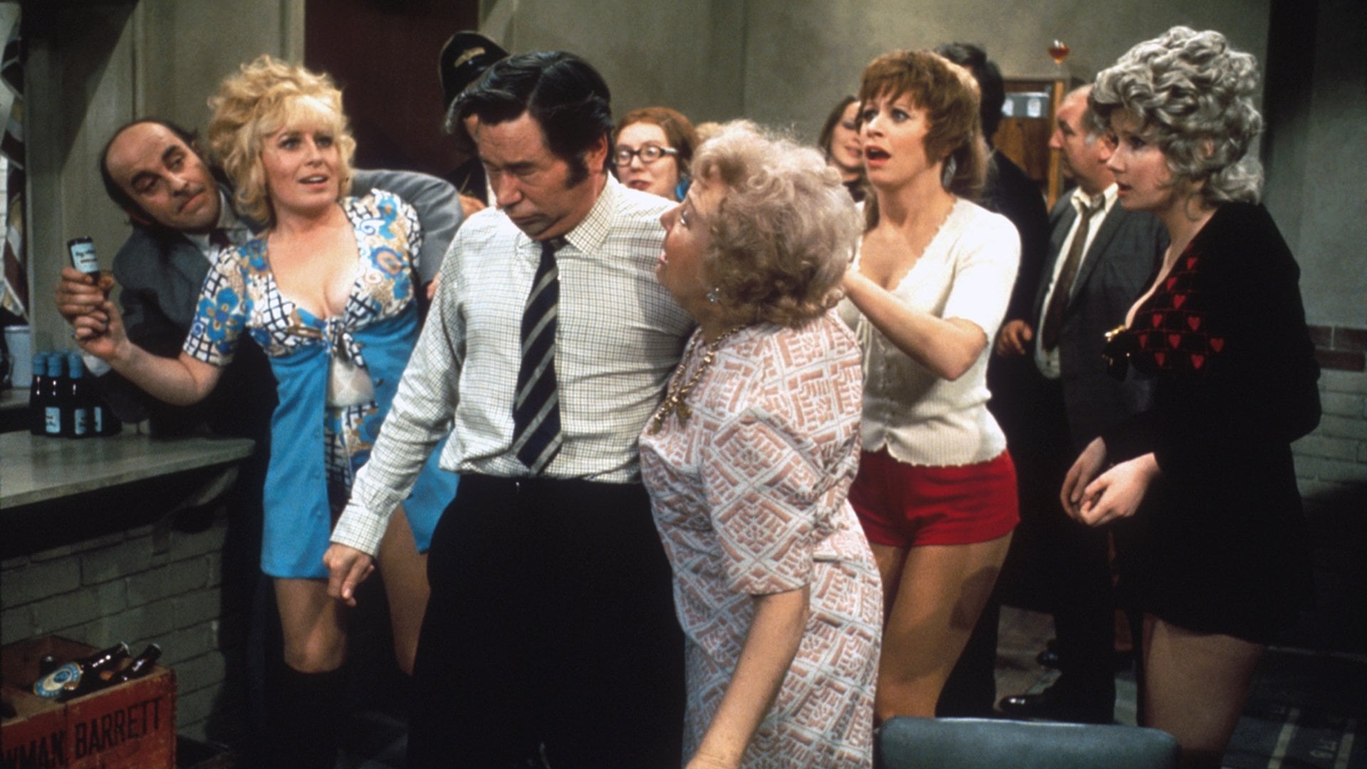 Foto do filme Mutiny on the Buses