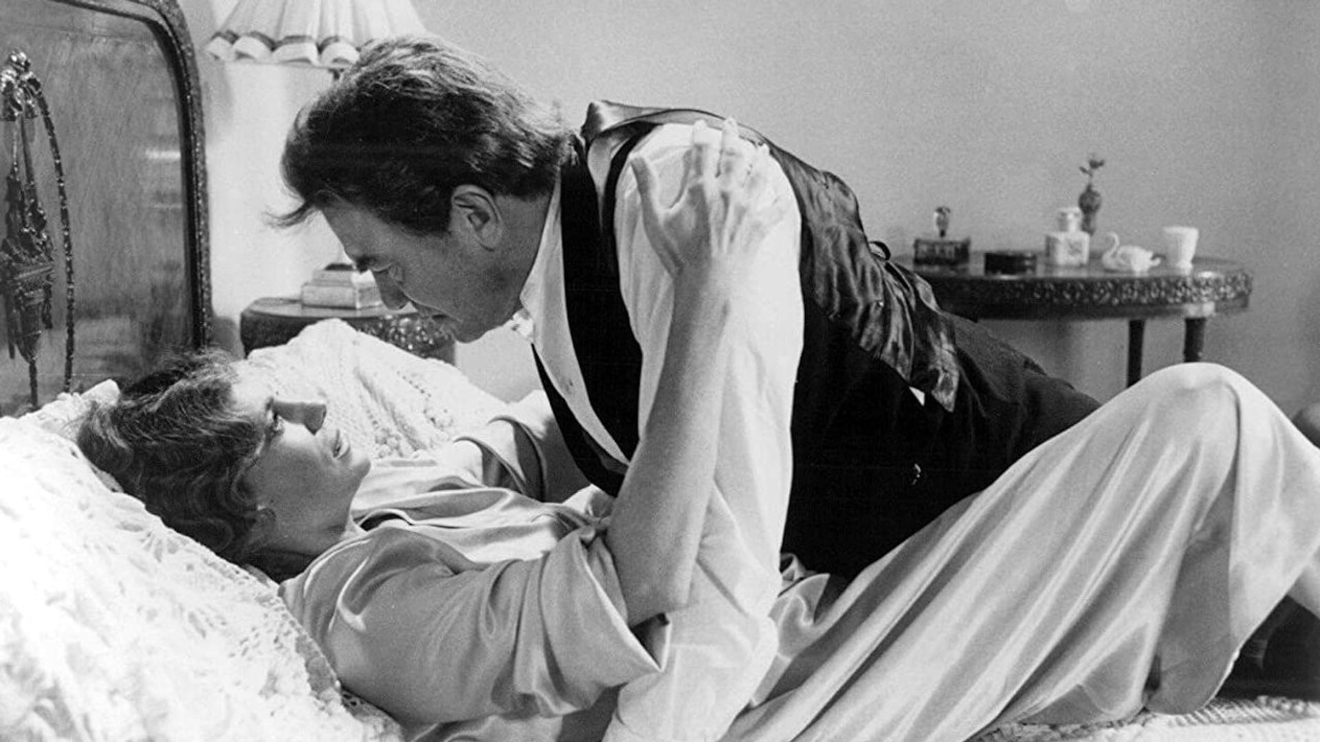 Foto do filme À Sombra do Vulcão