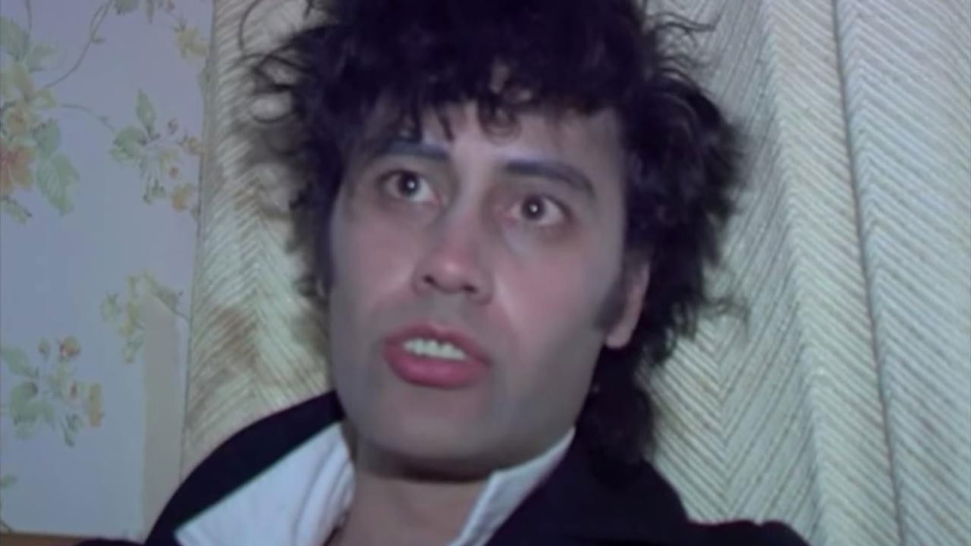 Foto do filme What We Do in the Shadows: Interviews with Some Vampires