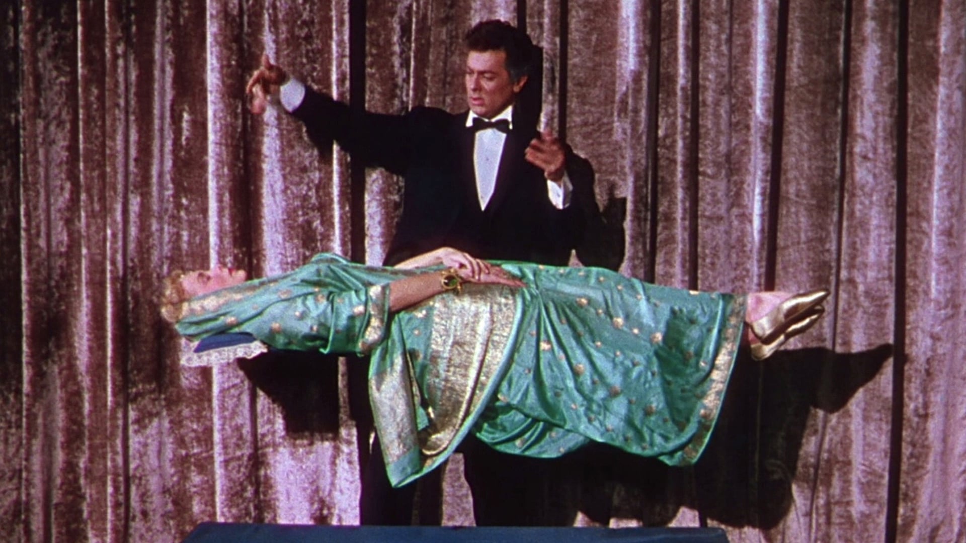 Foto do filme Houdini, O Homem Miraculoso