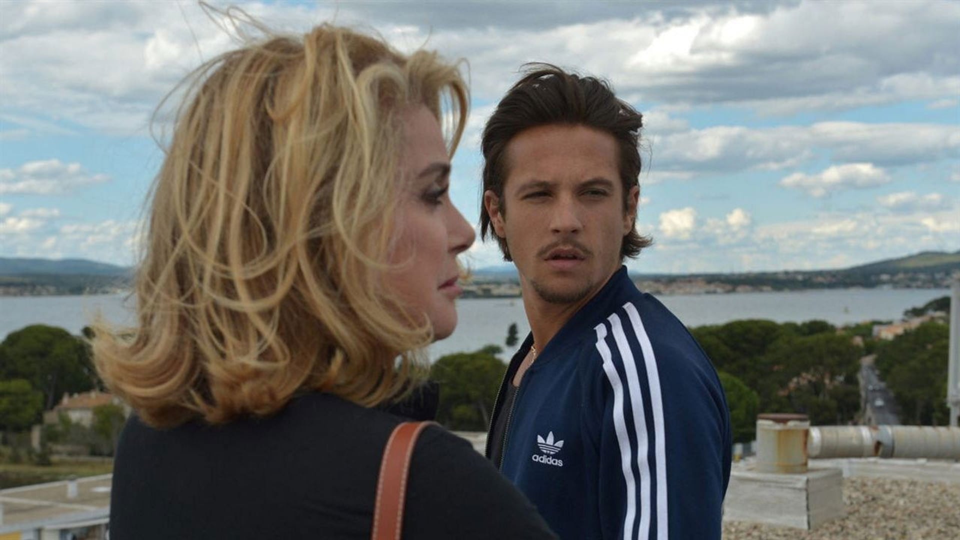 Foto do filme Tudo O Que Nos Separa