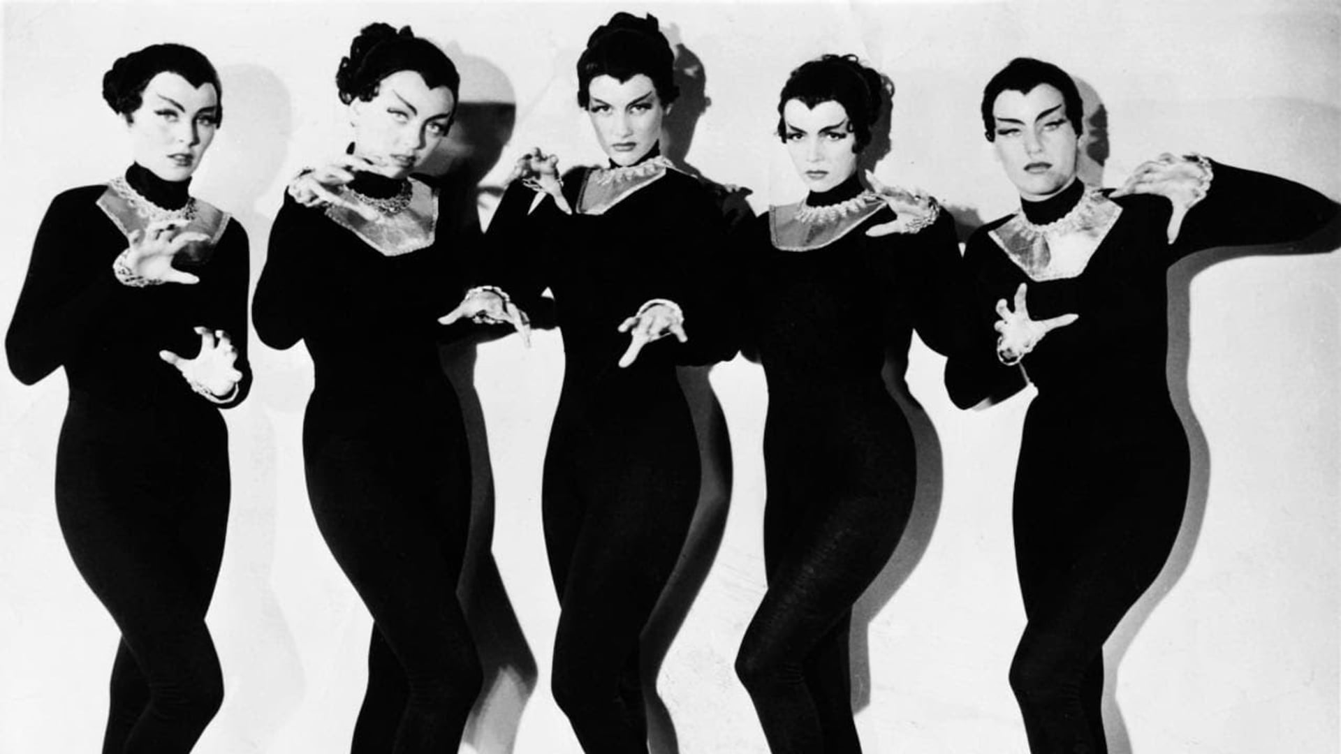 Foto do filme Mulheres-Gato da Lua