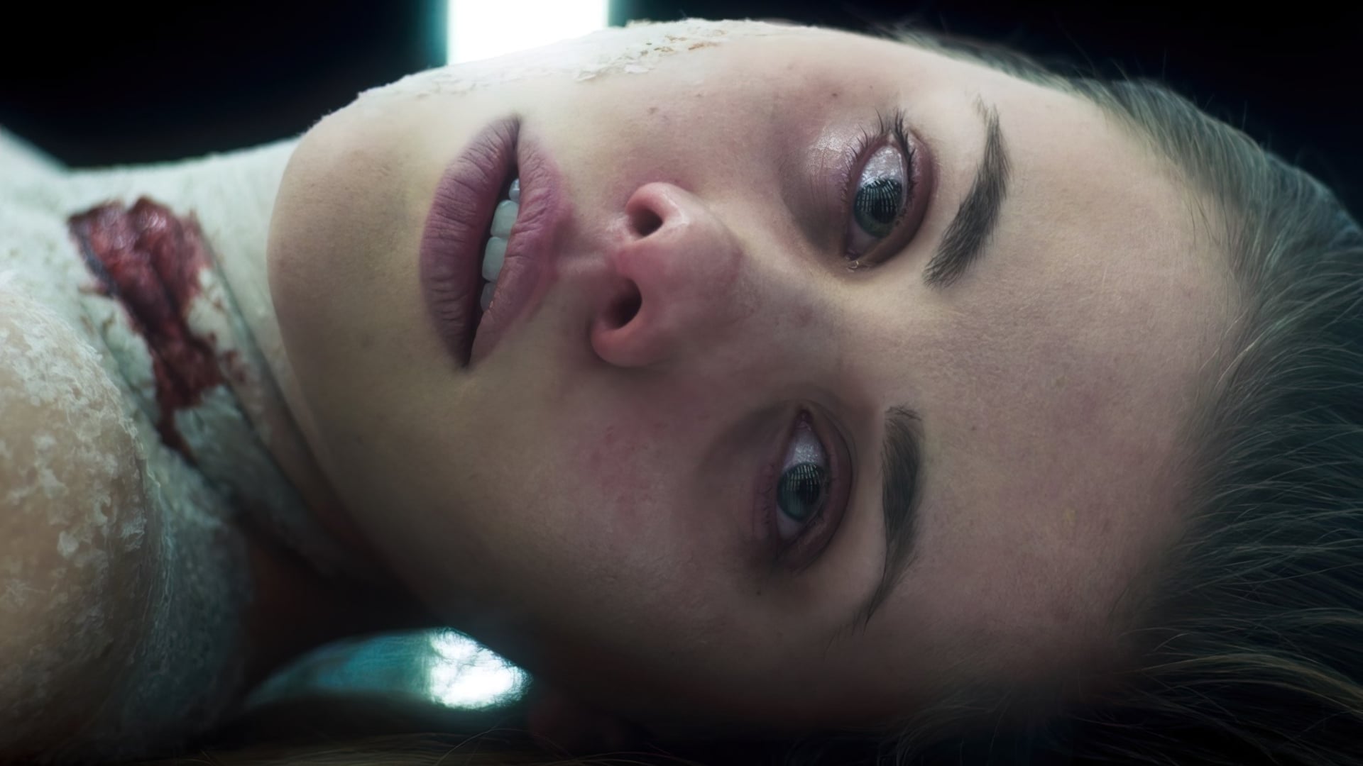 Foto do filme Replace - Maldição de Pele