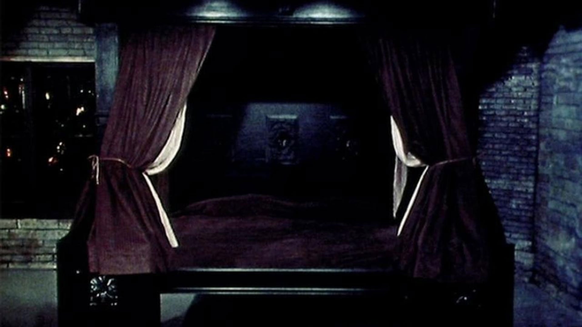 Foto do filme Death Bed: The Bed That Eats