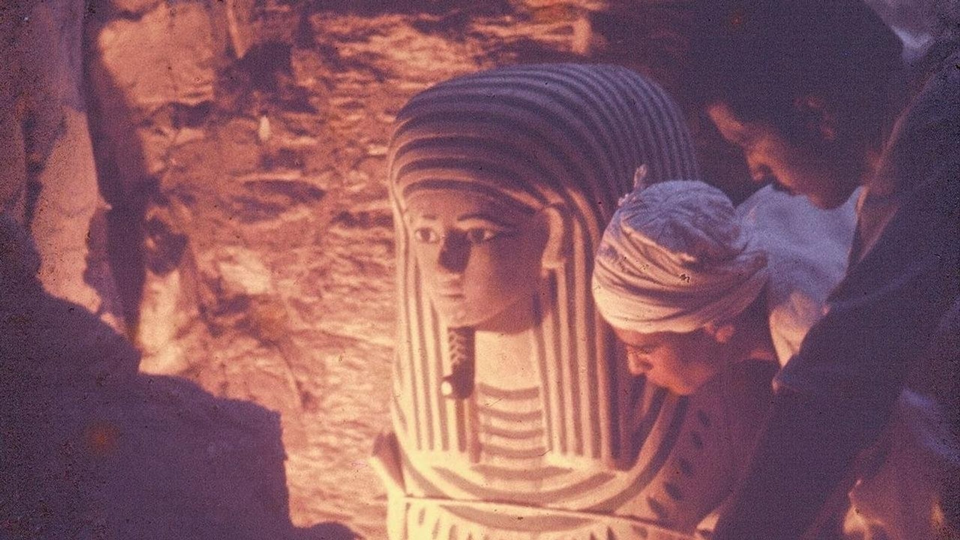 Foto do filme The Night of Counting the Years