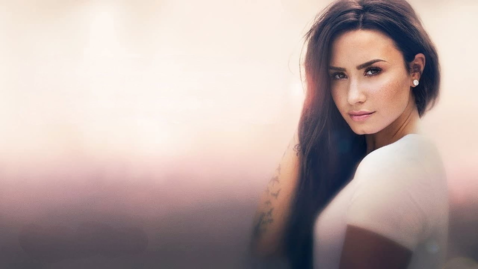 Foto do filme Demi Lovato: Simply Complicated