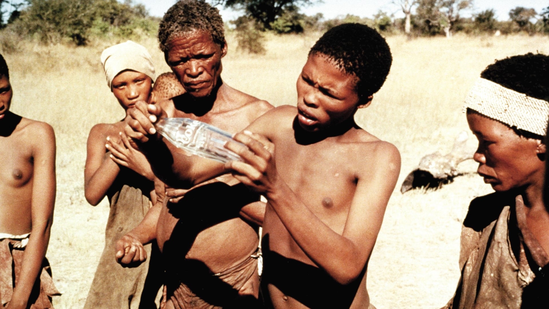 Foto do filme Os Deuses Devem Estar Loucos 3