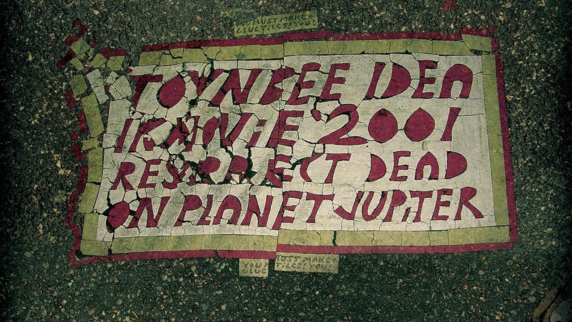 Foto do filme Resurrect Dead: The Mystery of the Toynbee Tiles