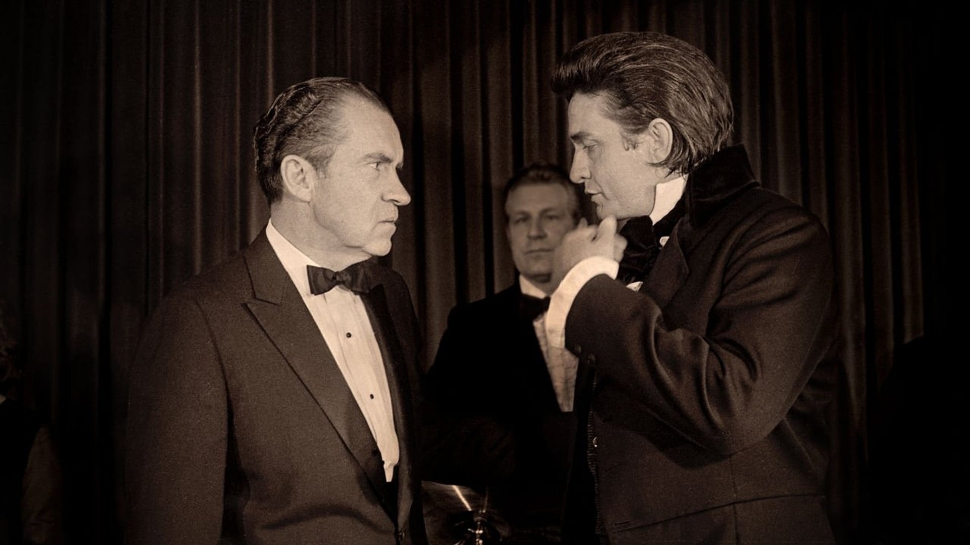 Foto do filme ReMastered: Nixon e o Homem de Preto
