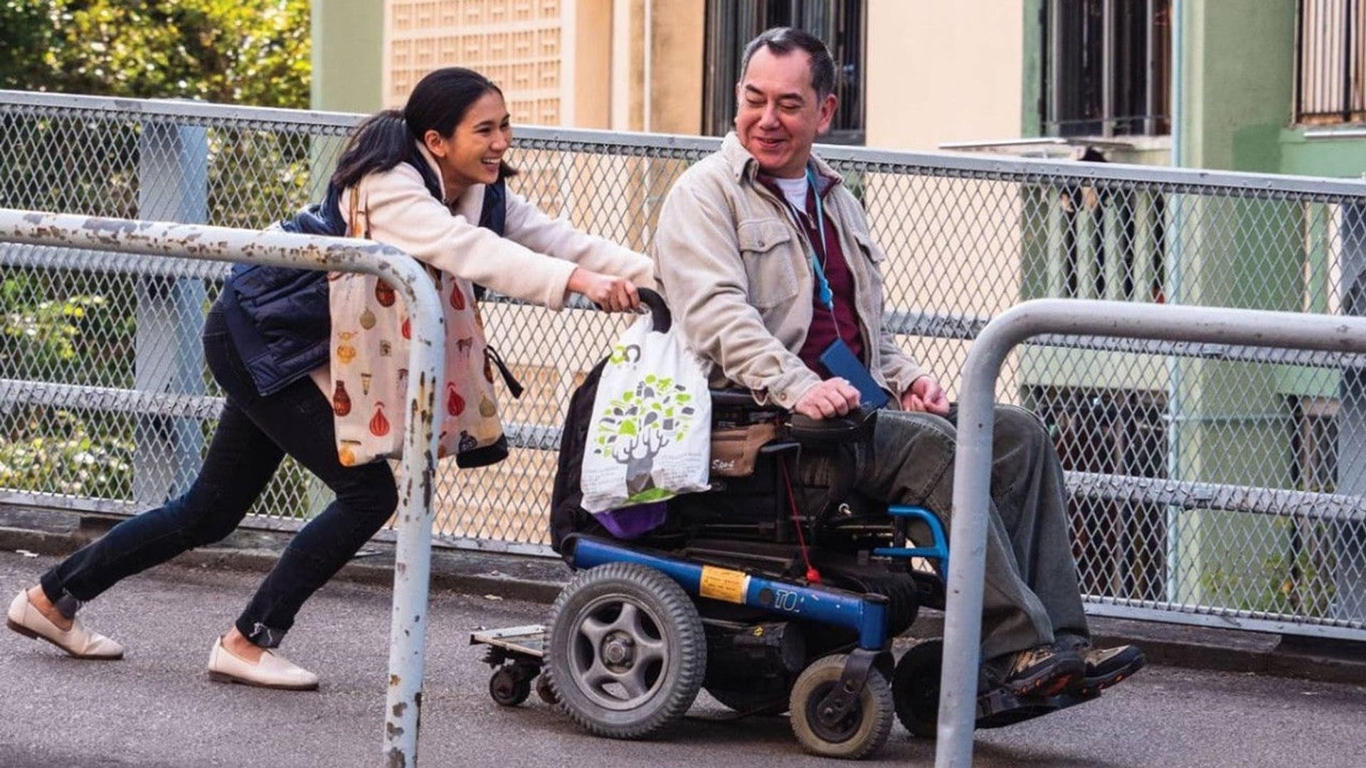 Foto do filme Still Human